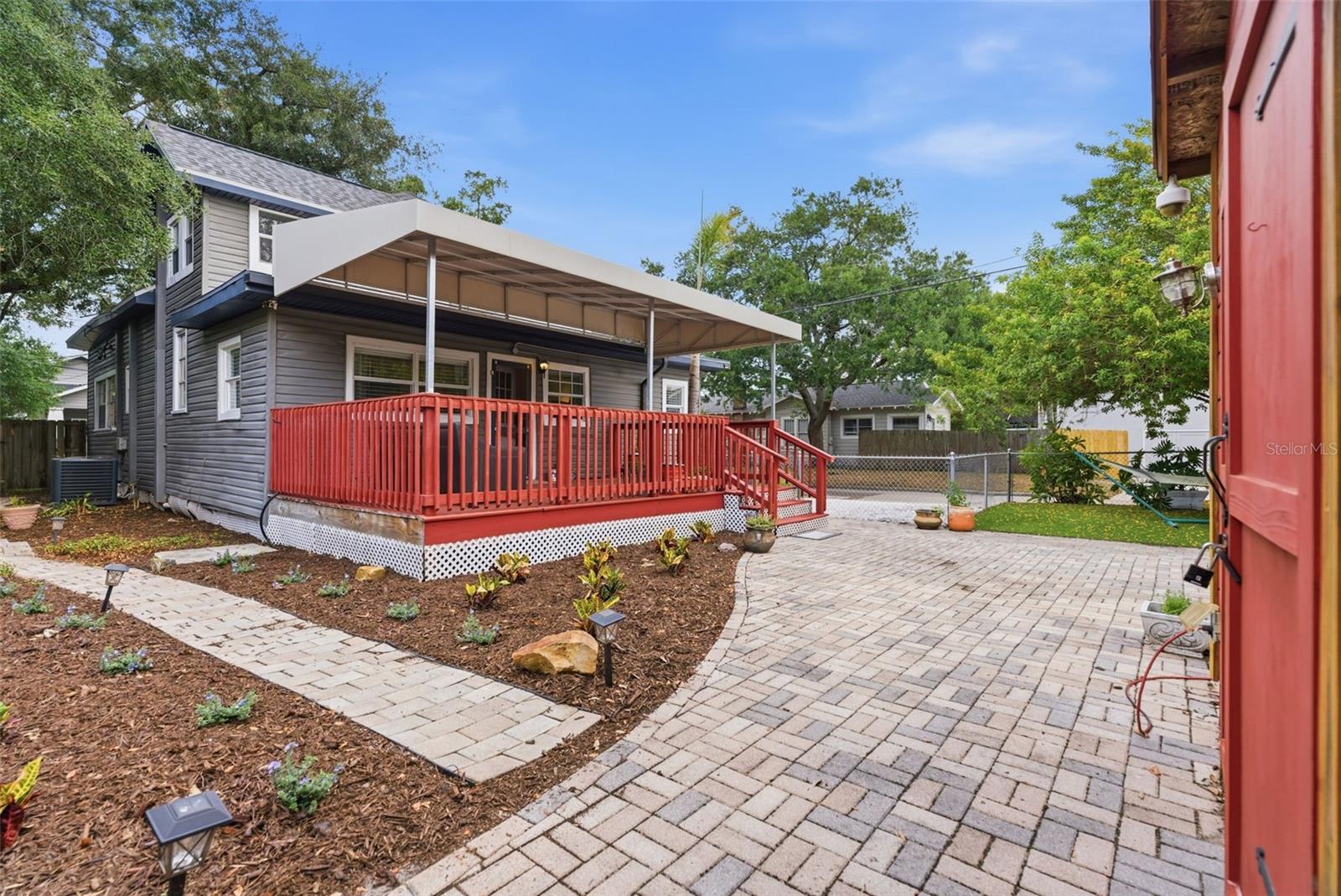 3017 N WOODROW AVE — photo 32