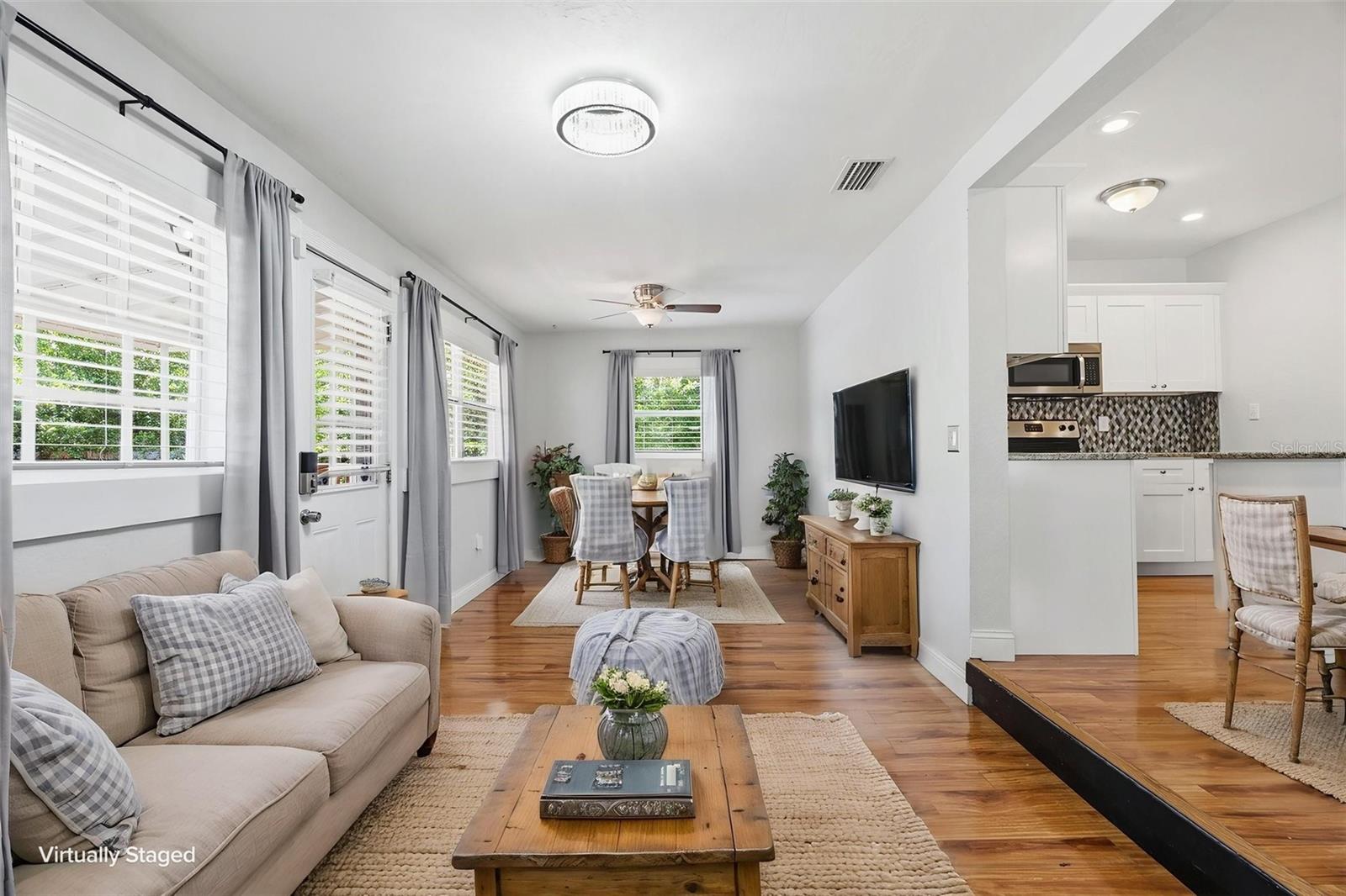 3017 N WOODROW AVE — photo 17