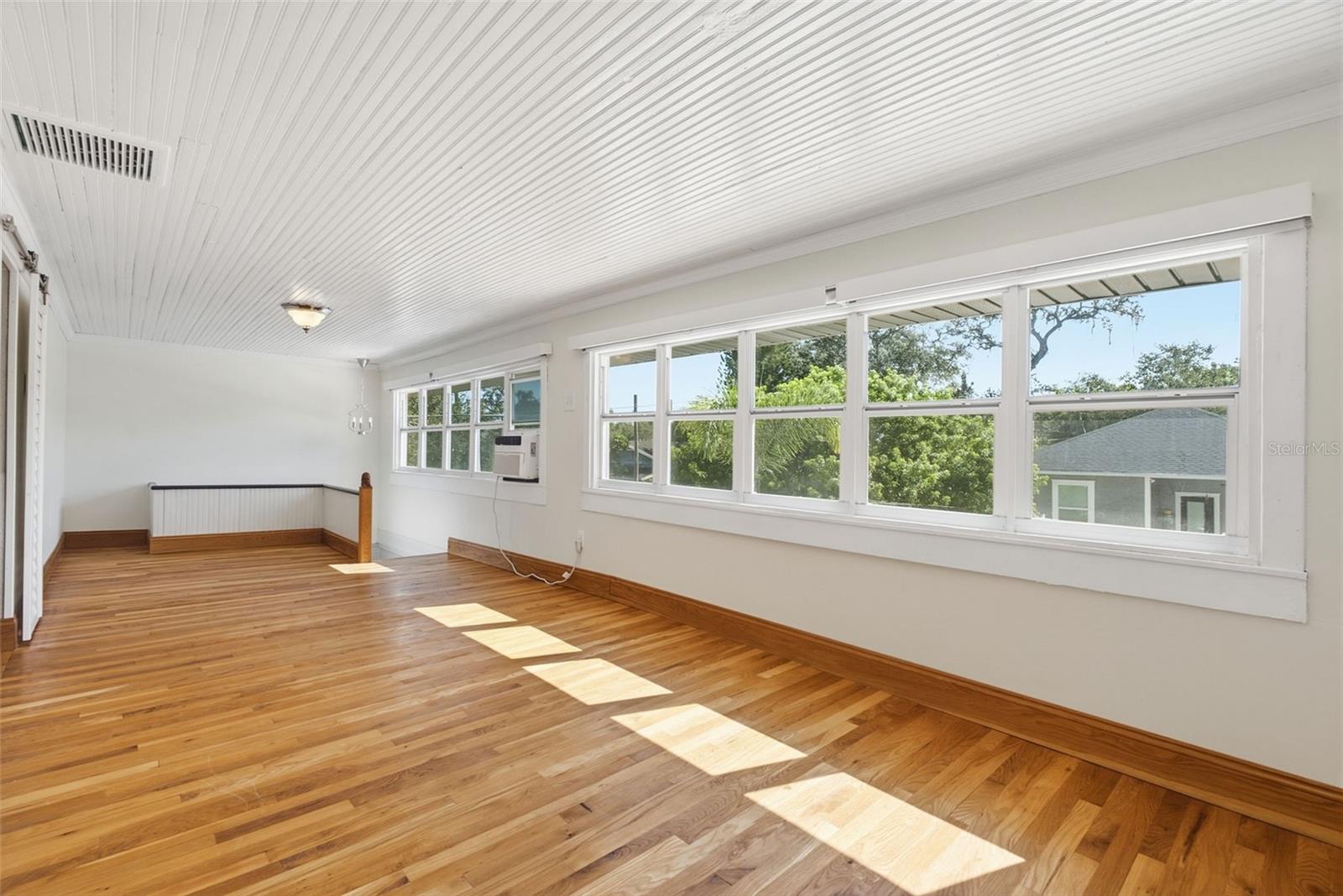 3017 N WOODROW AVE — photo 21