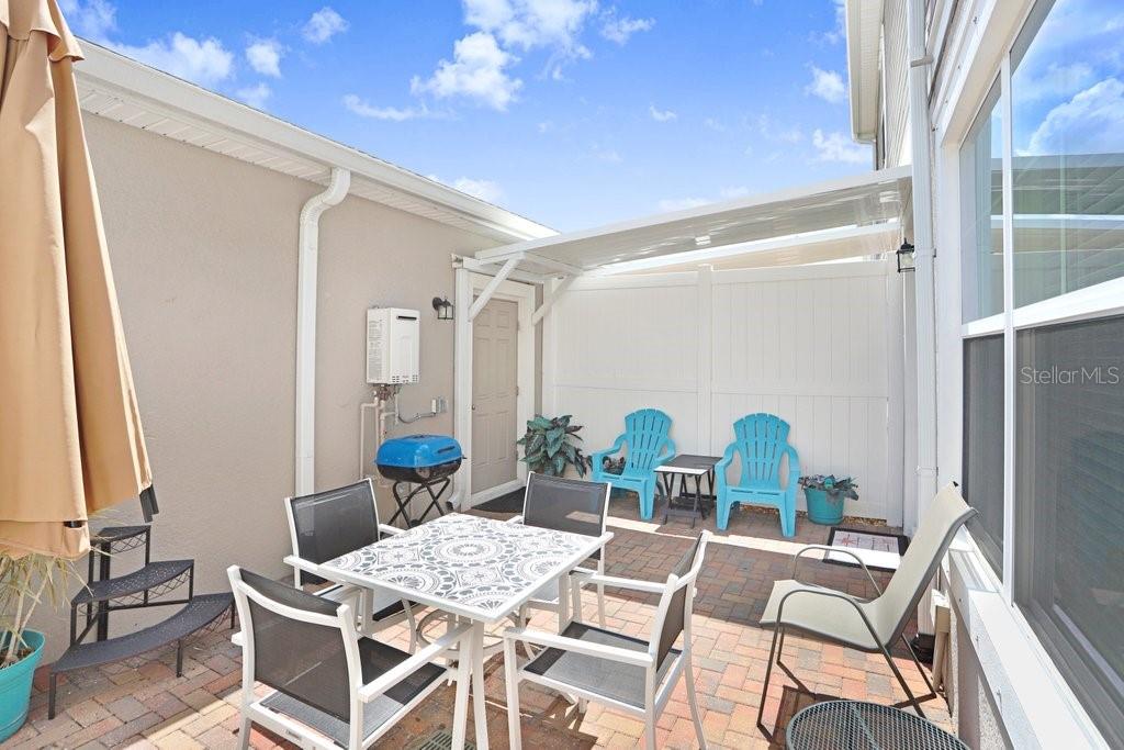 6321 CAMINO DR — photo 20