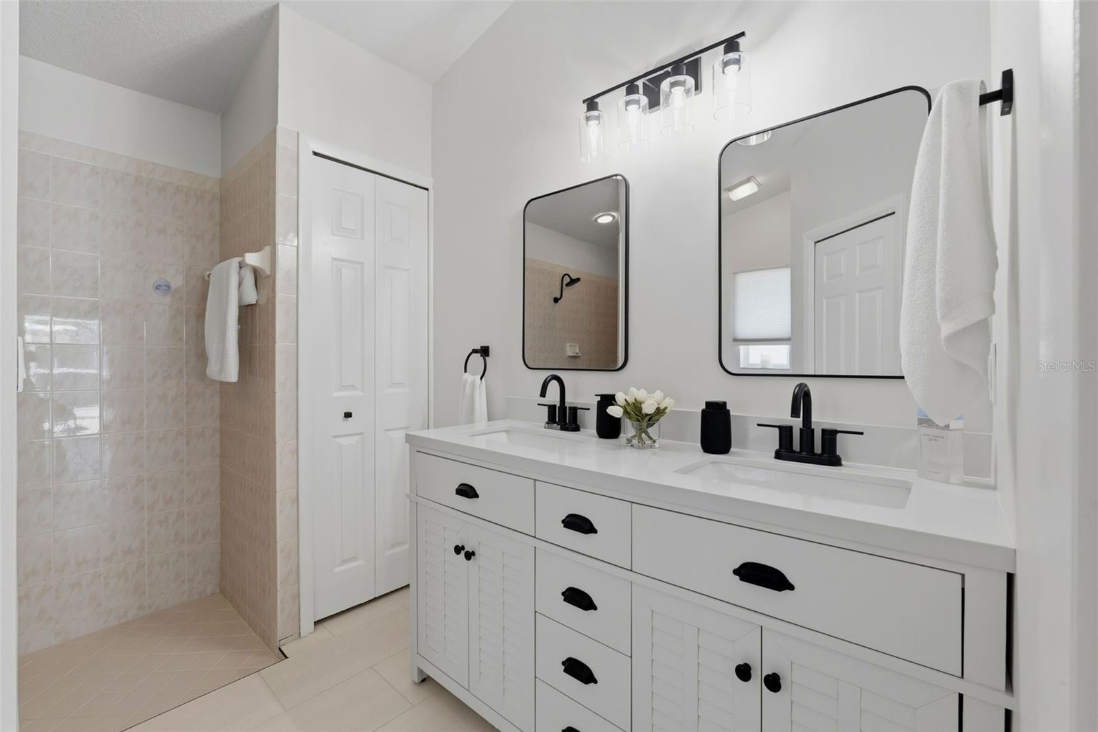 631 DE SOTO DR — photo 26