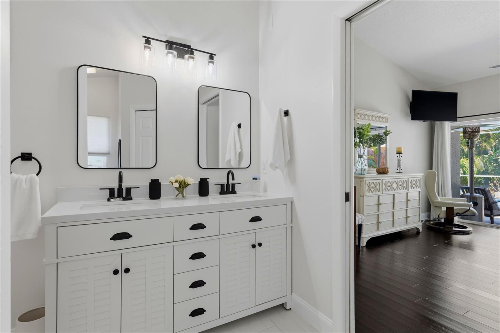 631 DE SOTO DR — photo 30