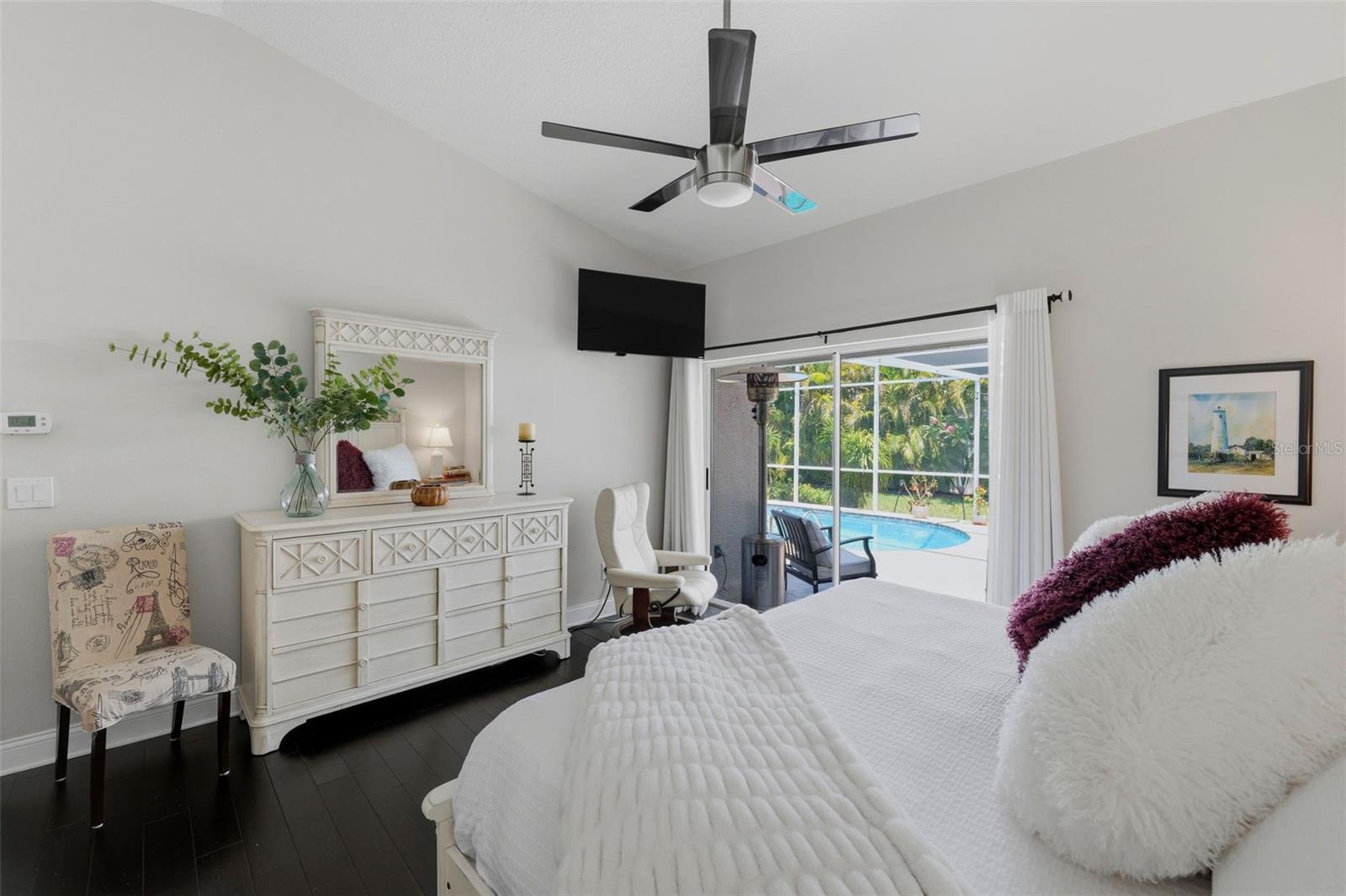 631 DE SOTO DR — photo 27