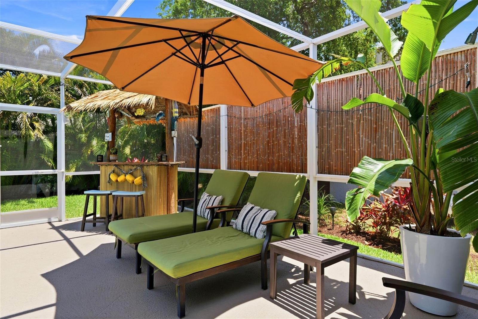 631 DE SOTO DR — photo 36