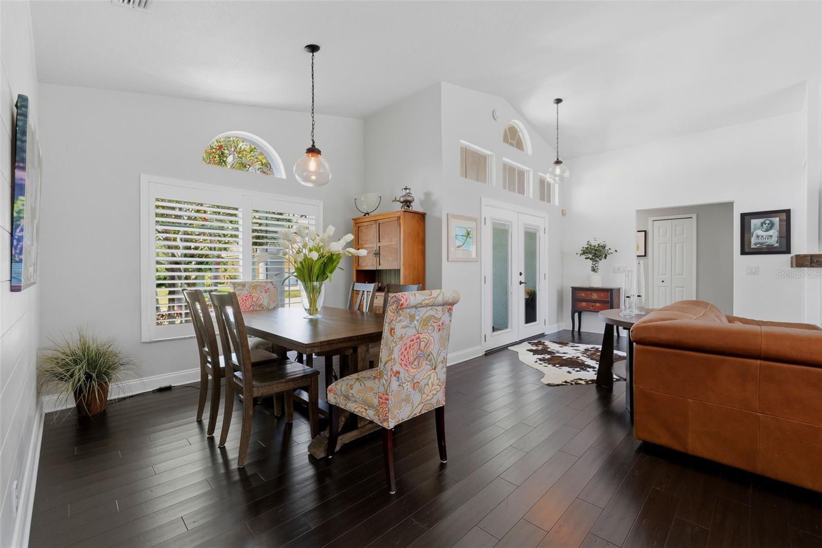 631 DE SOTO DR — photo 21