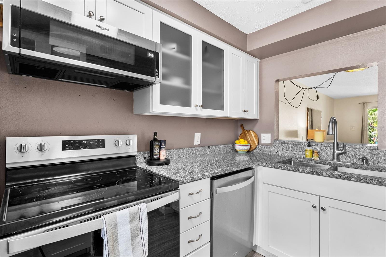 3657 TROPHY BLVD — photo 8