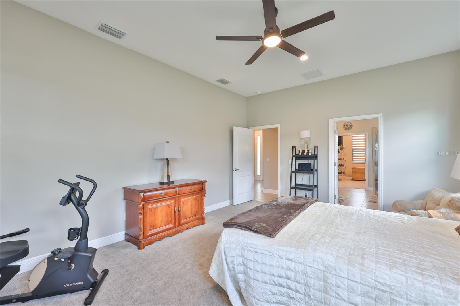 14269 SKIPPING STONE LOOP — photo 17