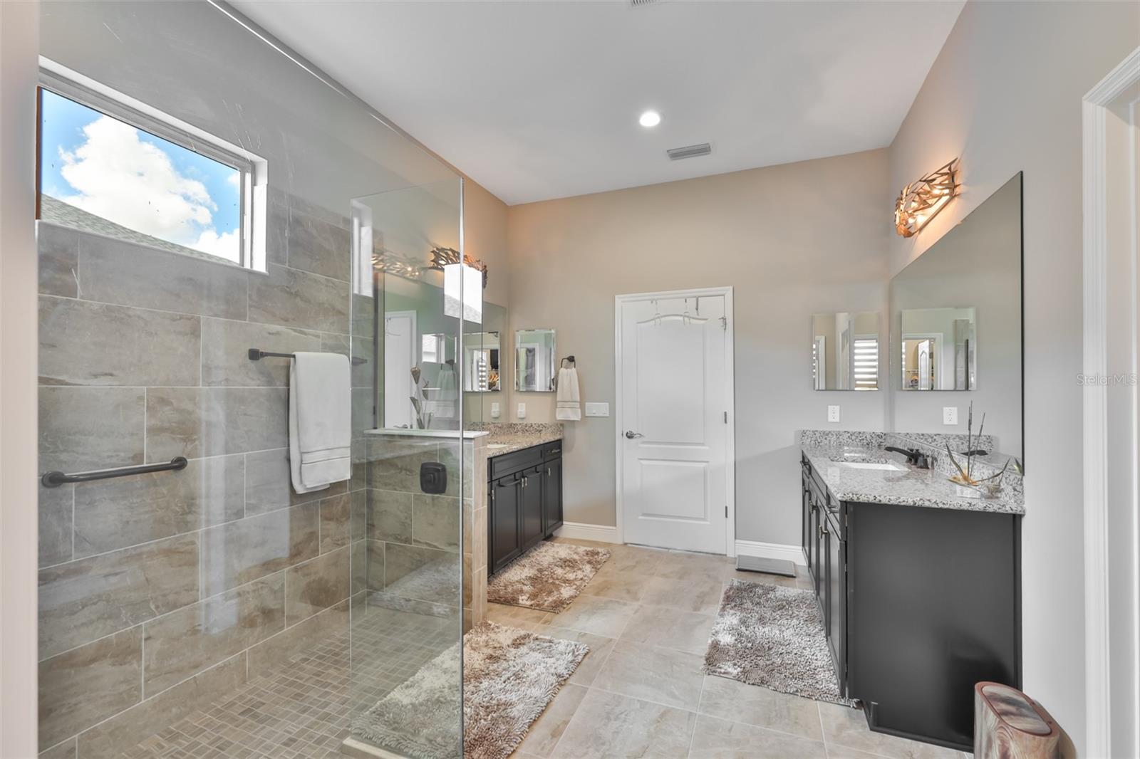 14269 SKIPPING STONE LOOP — photo 18