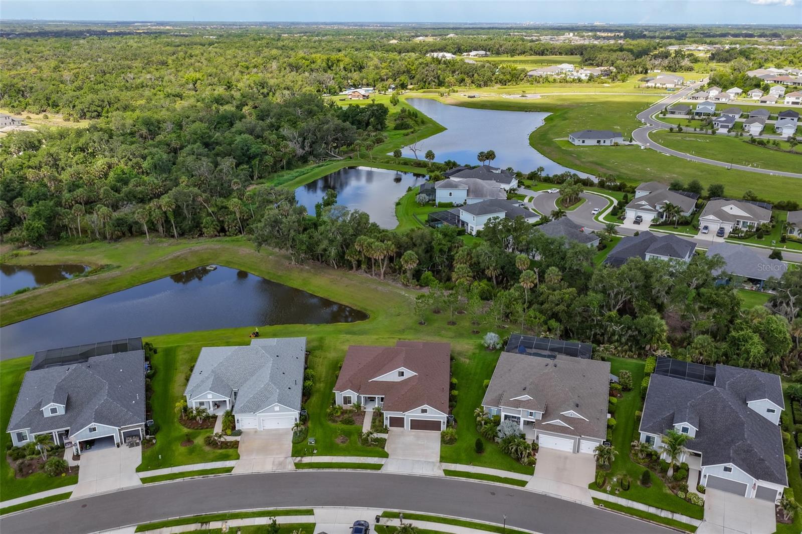14269 SKIPPING STONE LOOP — photo 47