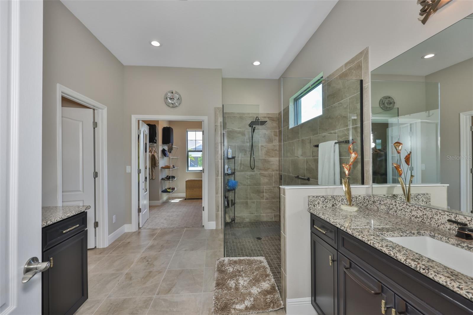 14269 SKIPPING STONE LOOP — photo 19