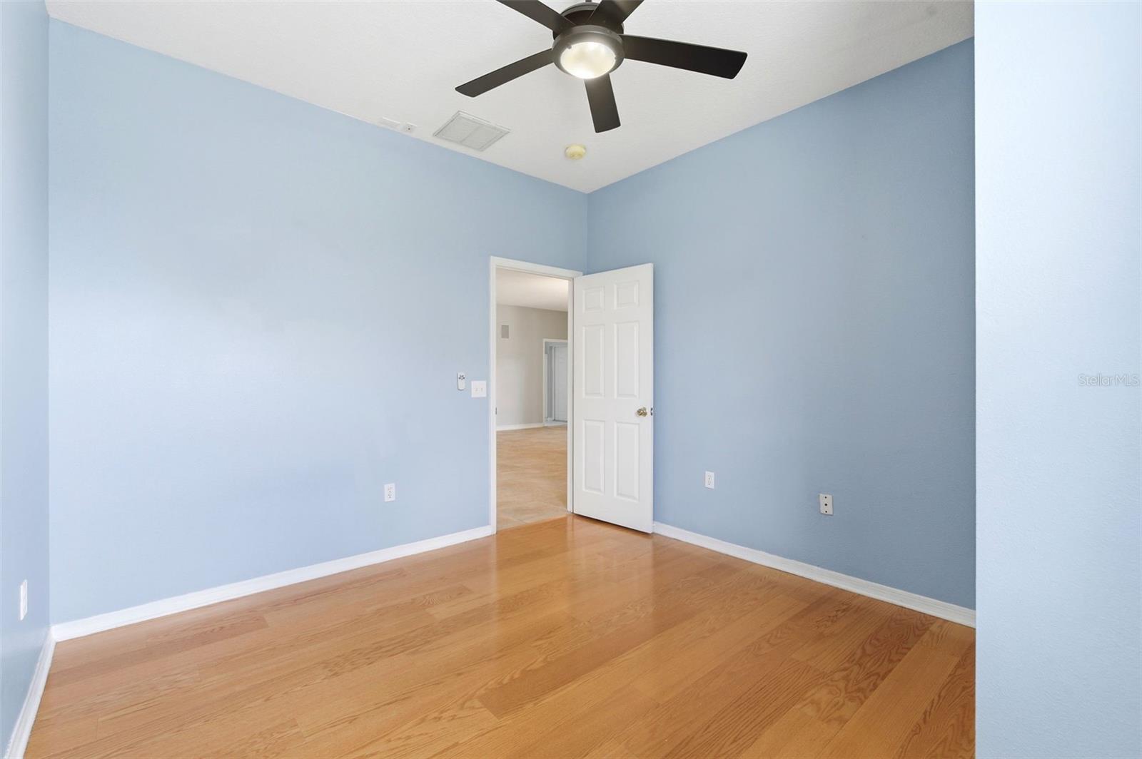 1623 CROSSVINE CT — photo 35