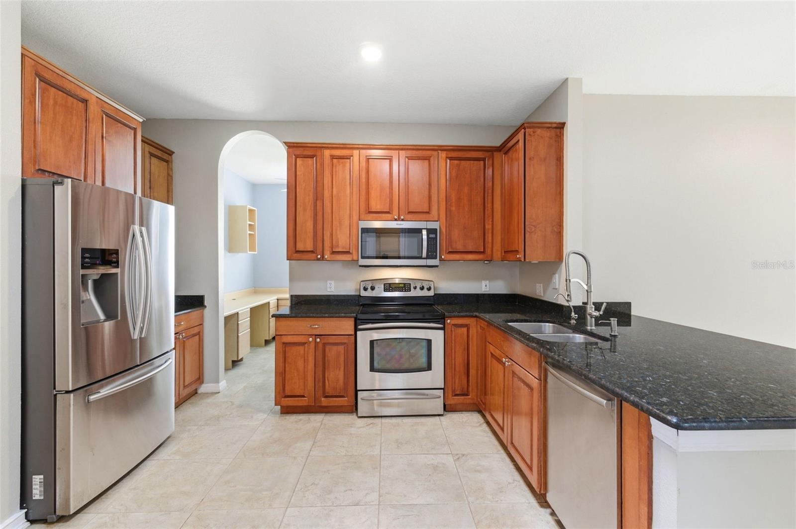1623 CROSSVINE CT — photo 2