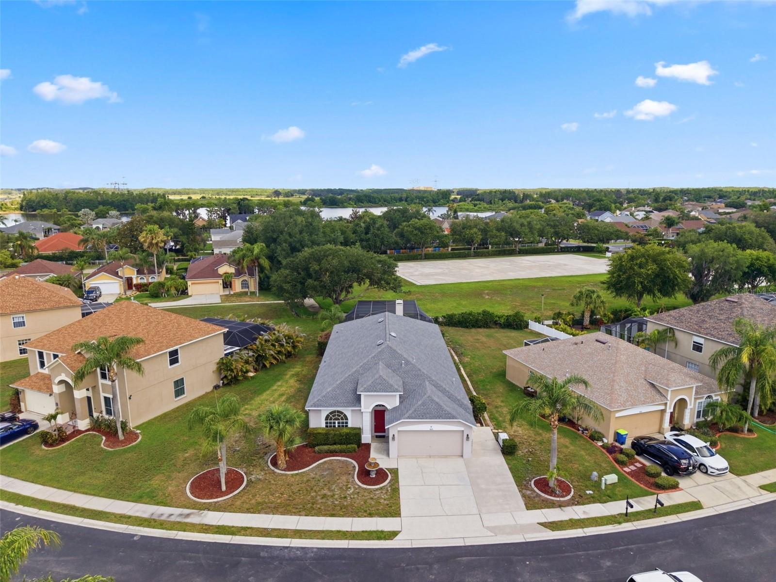 1623 CROSSVINE CT — photo 46
