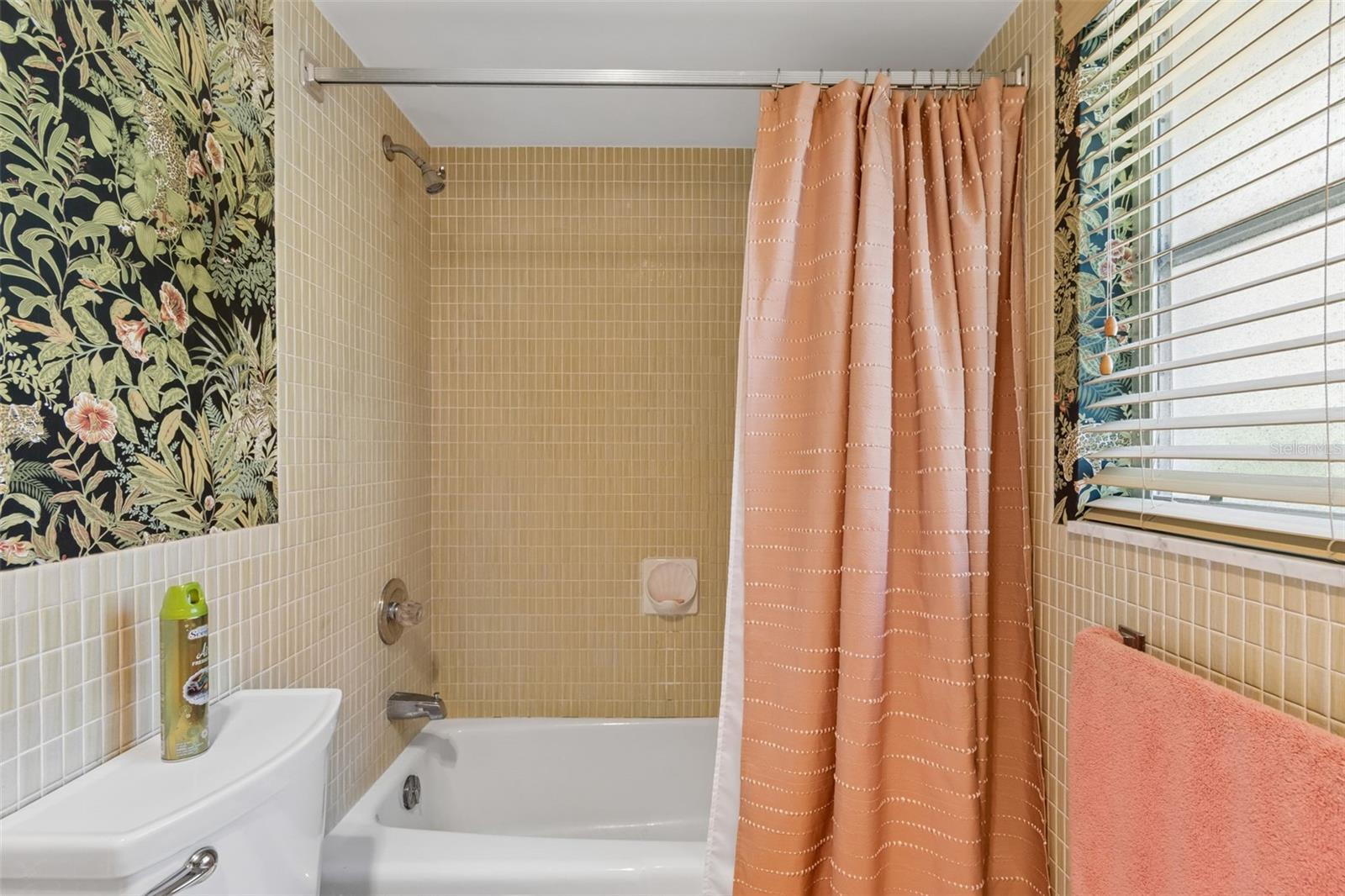 1251 HOLIDAY DRIVE — photo 30