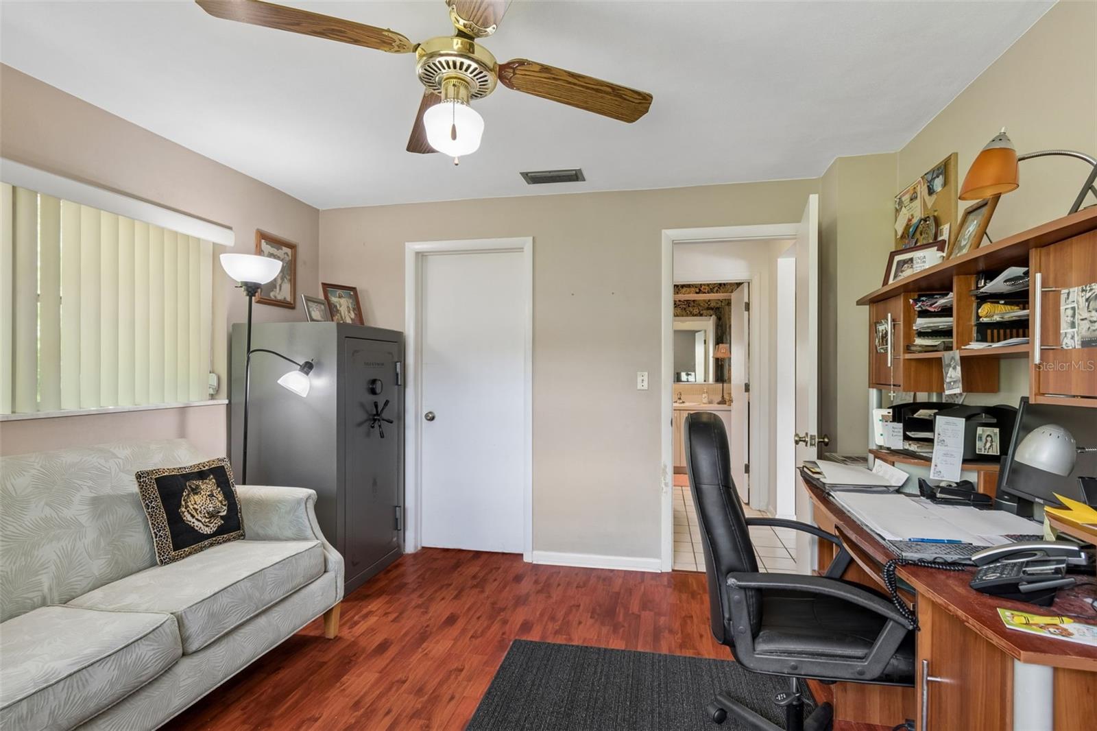 1251 HOLIDAY DRIVE — photo 34