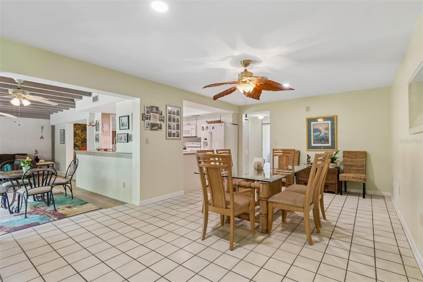 1251 HOLIDAY DRIVE — photo 13