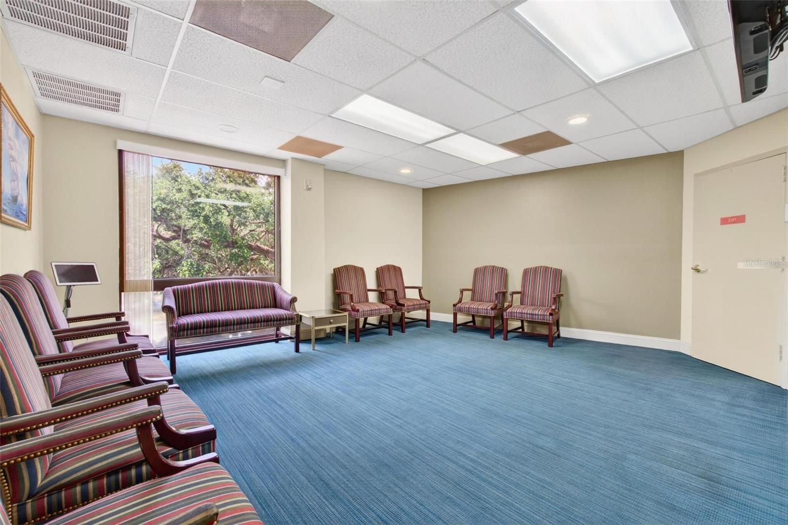 500 VONDERBURG DR #314 — photo 4