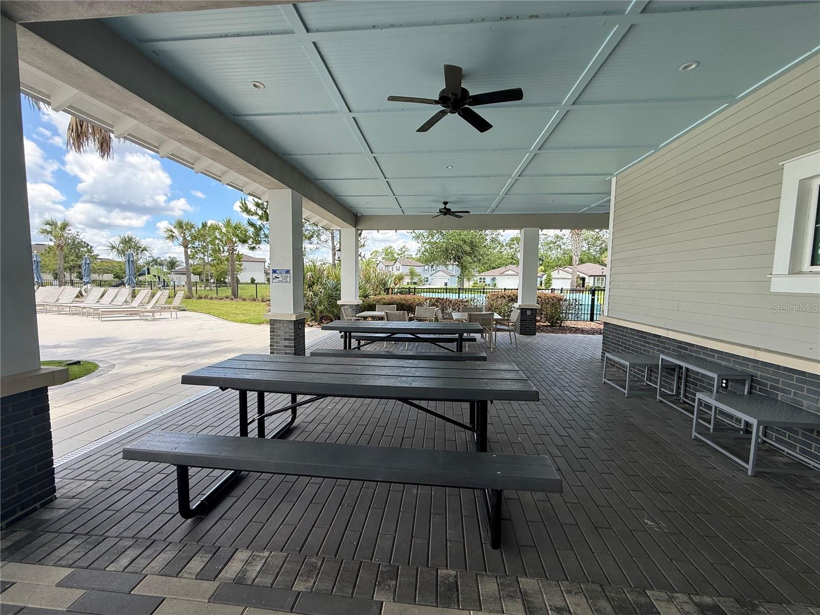 30596 THUNDERBIRD DR — photo 13