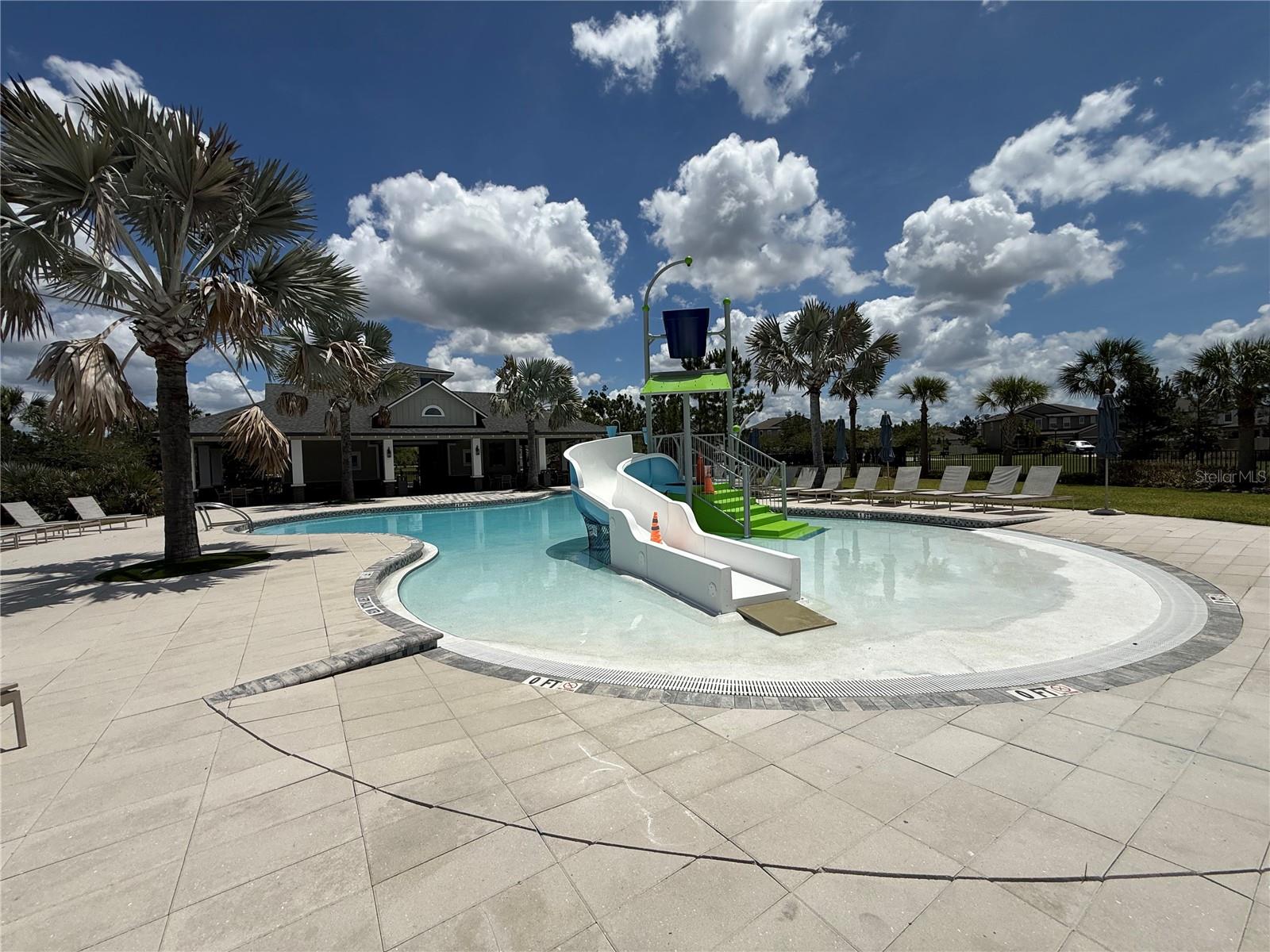 30596 THUNDERBIRD DR — photo 17