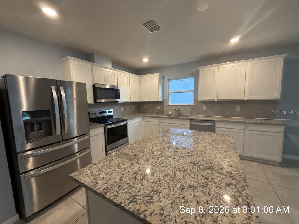 30596 THUNDERBIRD DR — photo 42