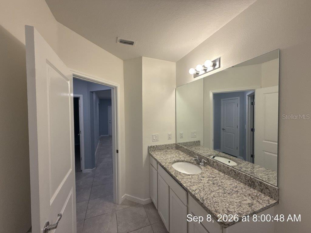 30596 THUNDERBIRD DR — photo 41