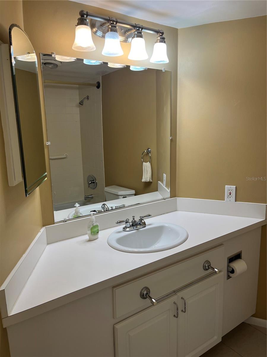 435 S GULFSTREAM AVE #206 — photo 29