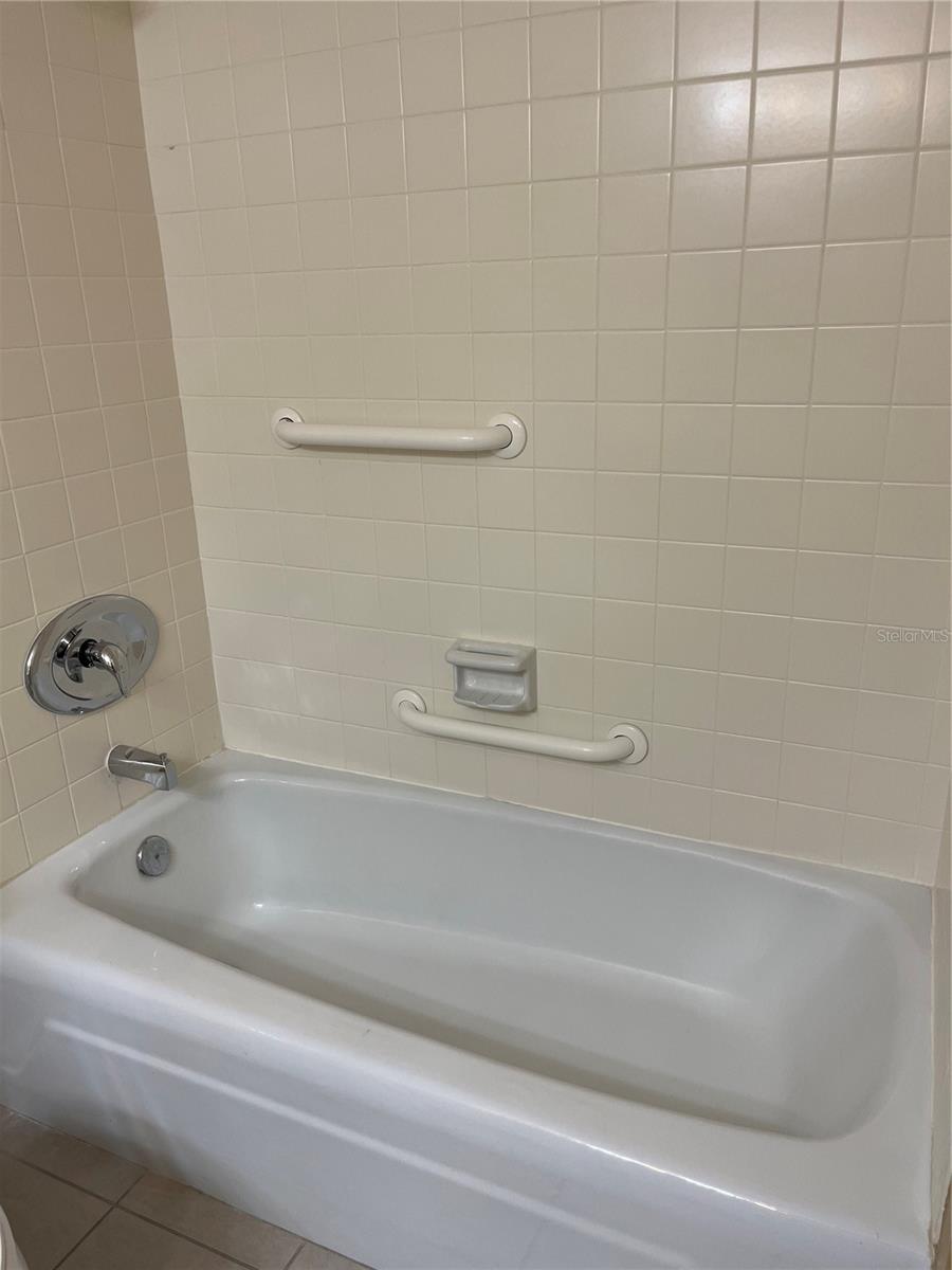 435 S GULFSTREAM AVE #206 — photo 30