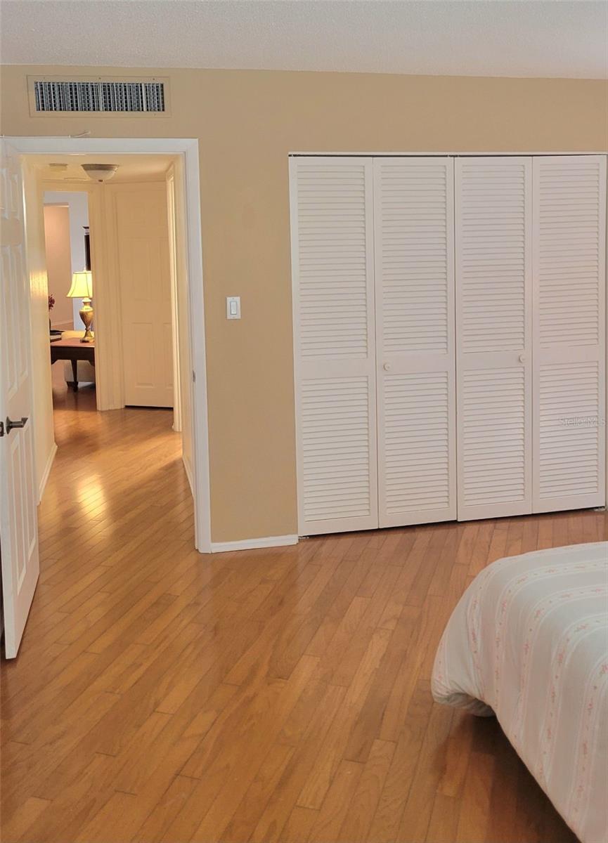 435 S GULFSTREAM AVE #206 — photo 17