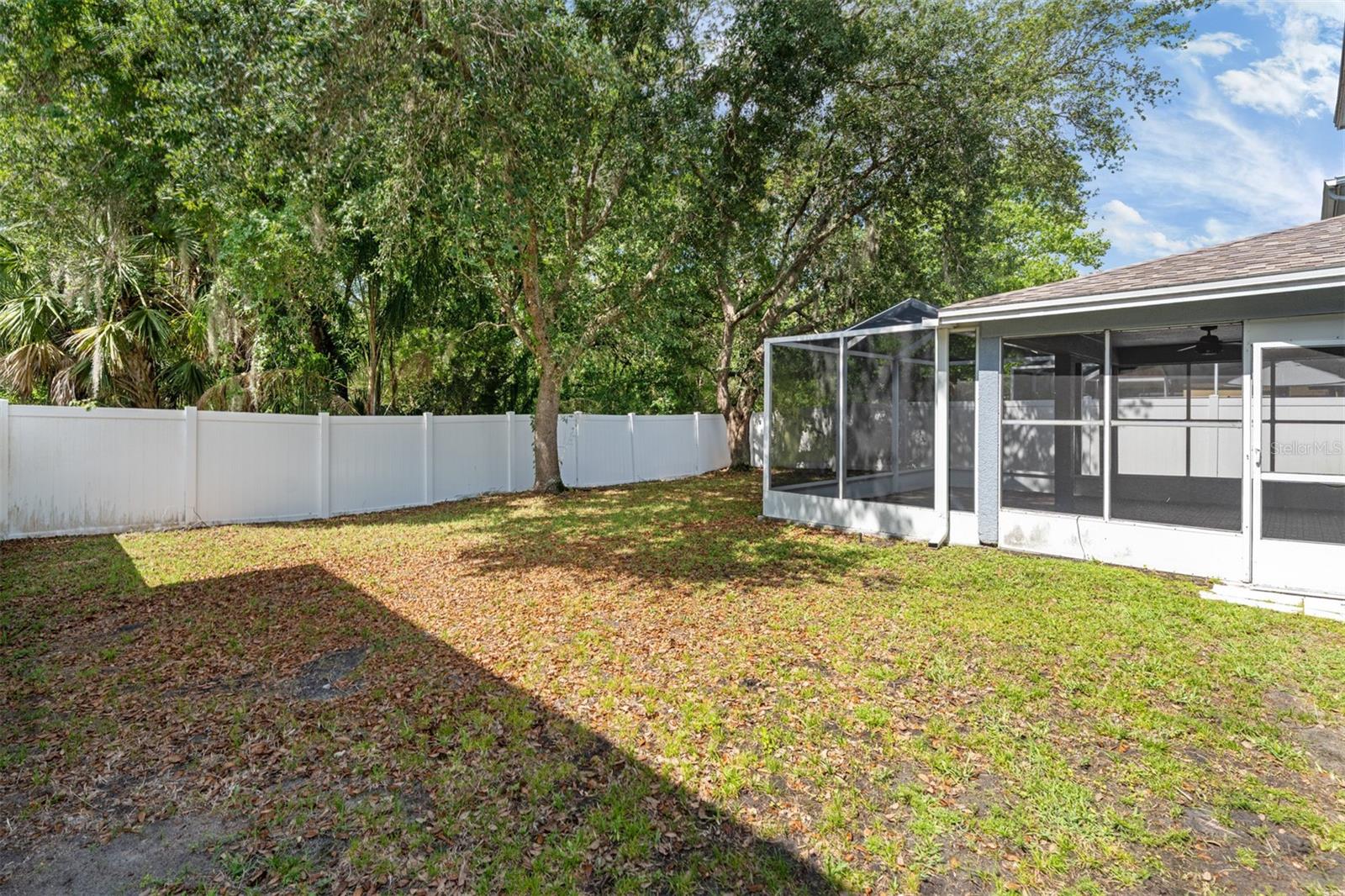 380 ROSALIND LN — photo 37