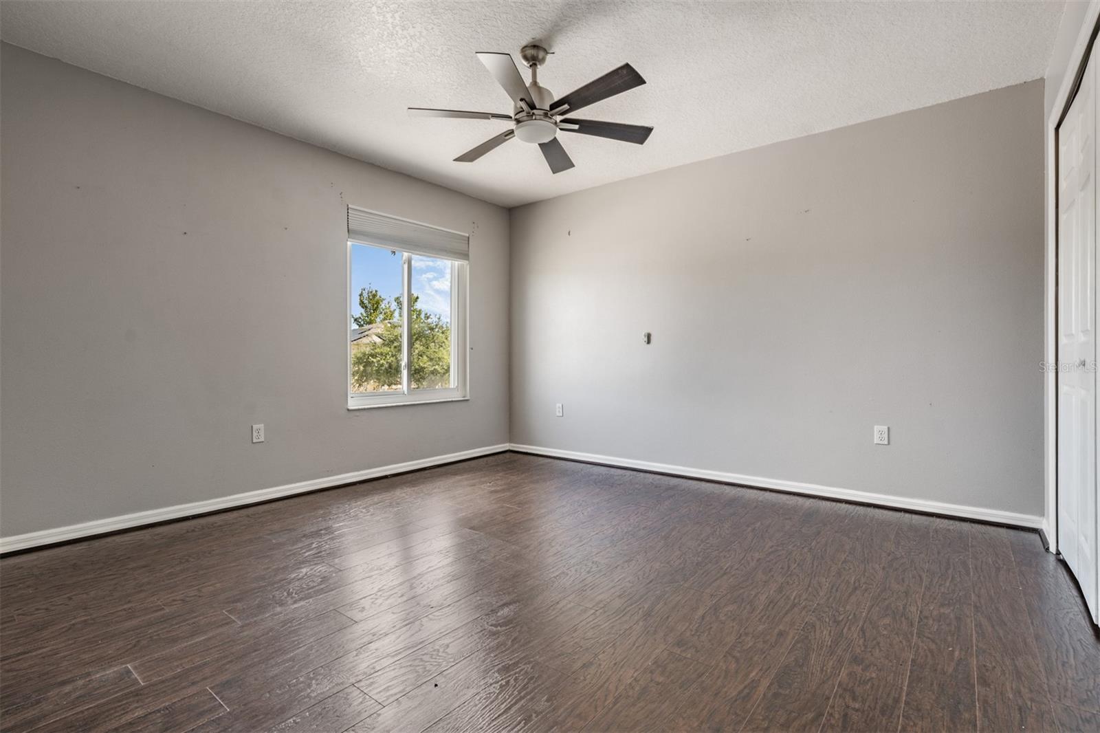 380 ROSALIND LN — photo 32