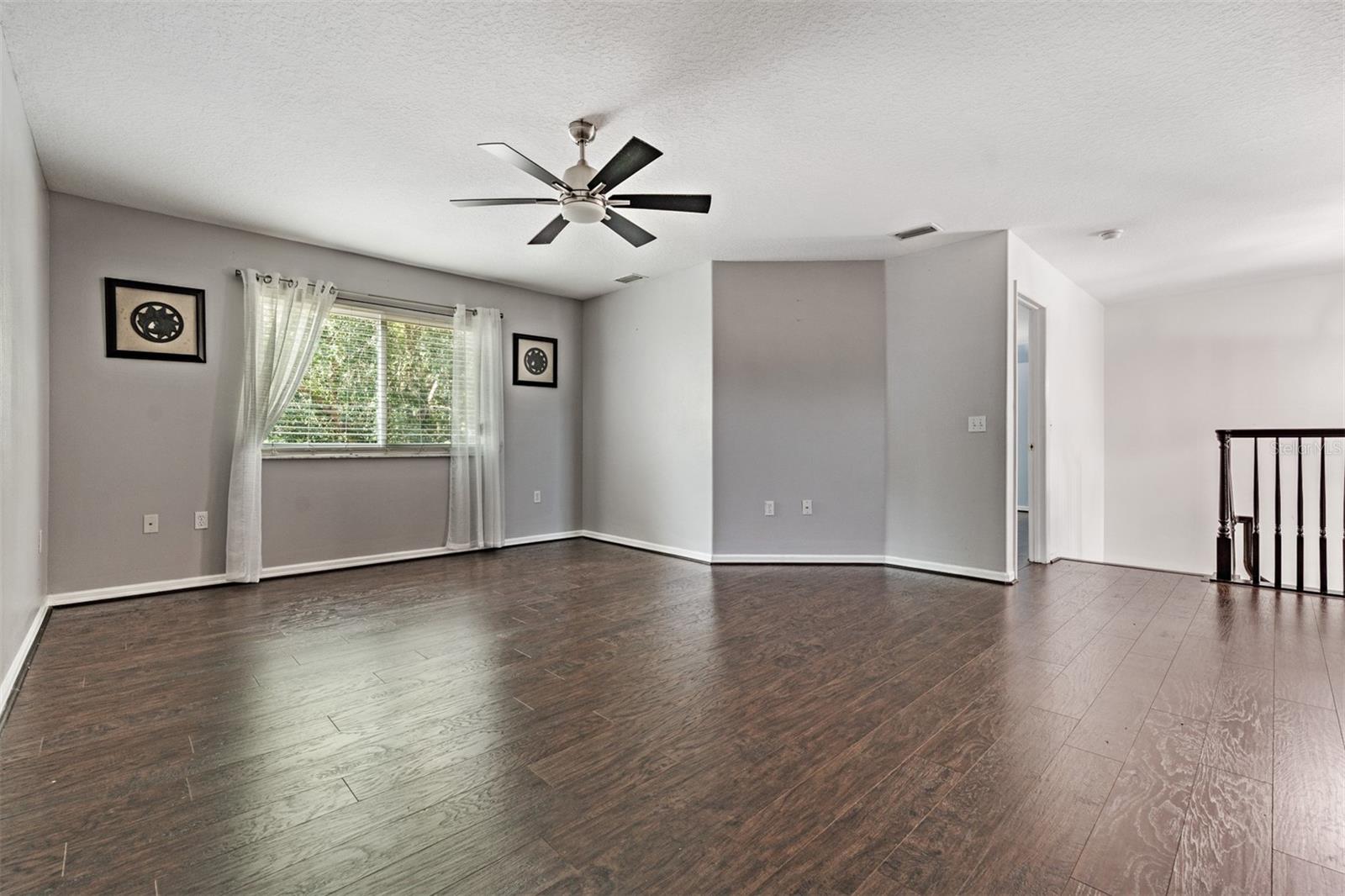 380 ROSALIND LN — photo 23