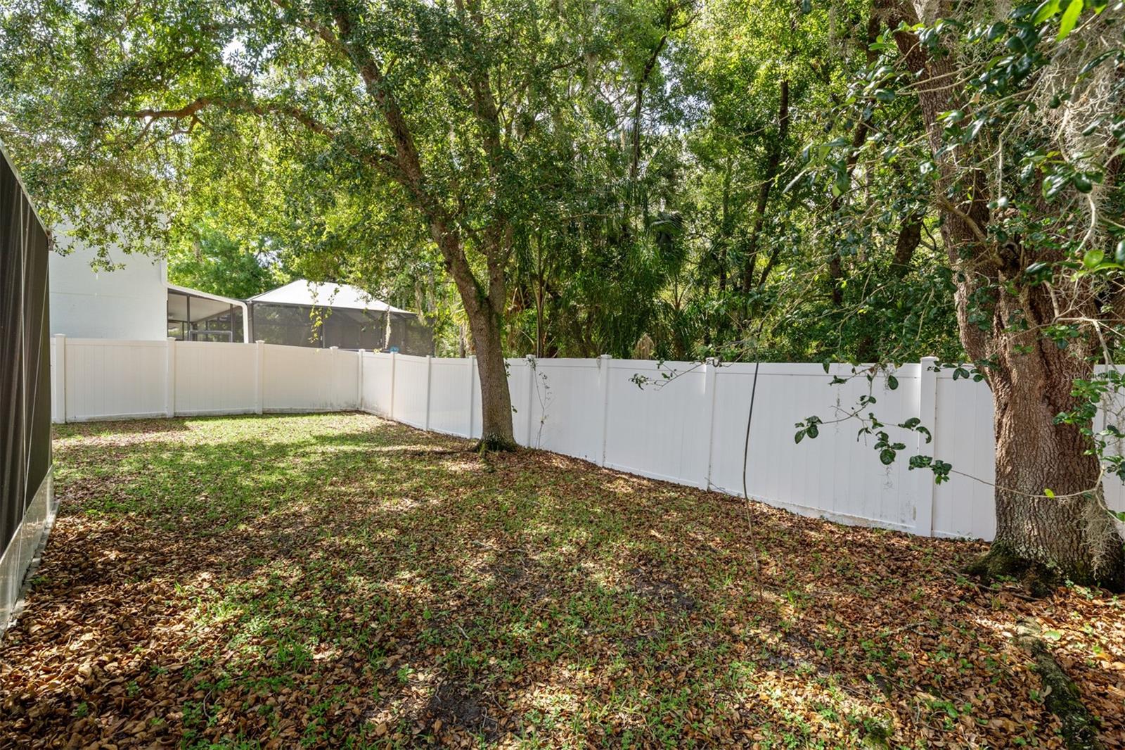 380 ROSALIND LN — photo 39