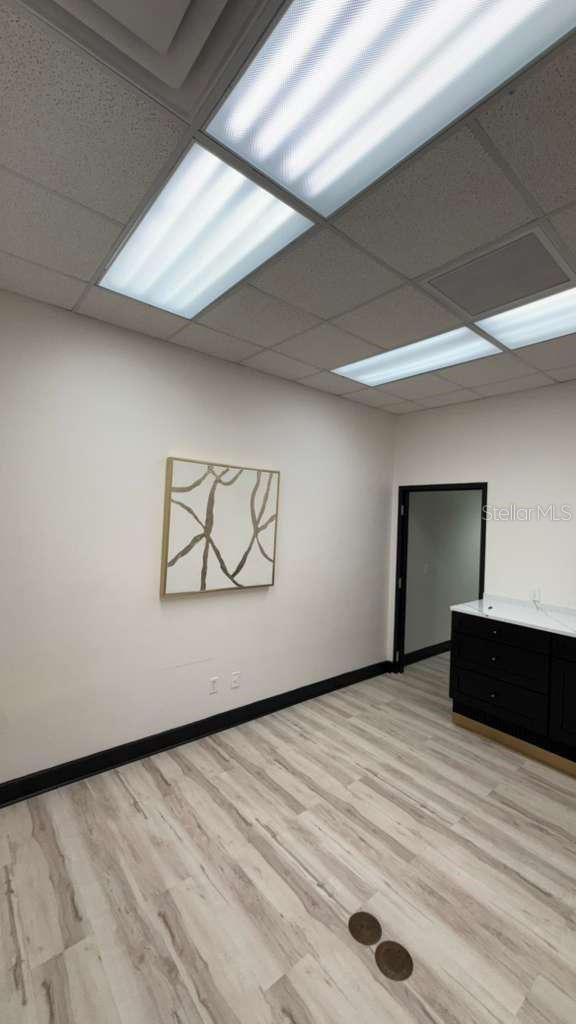 608 S TAMPANIA AVE — photo 17