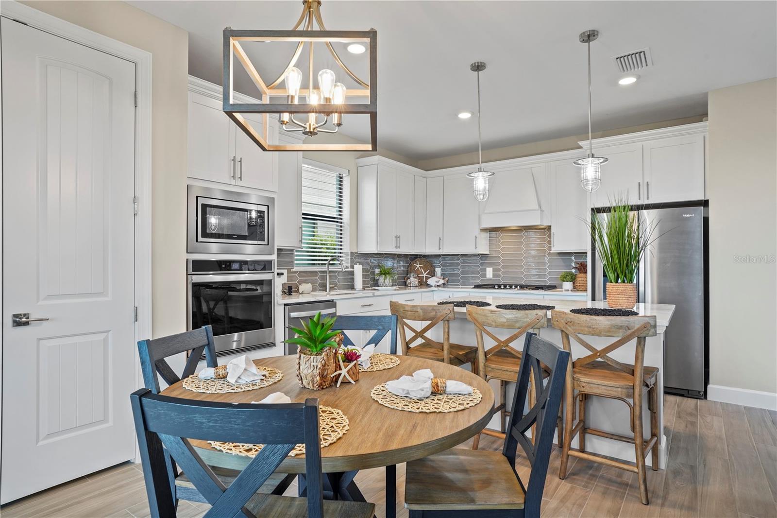 6288 WINDING PINE DR — photo 8