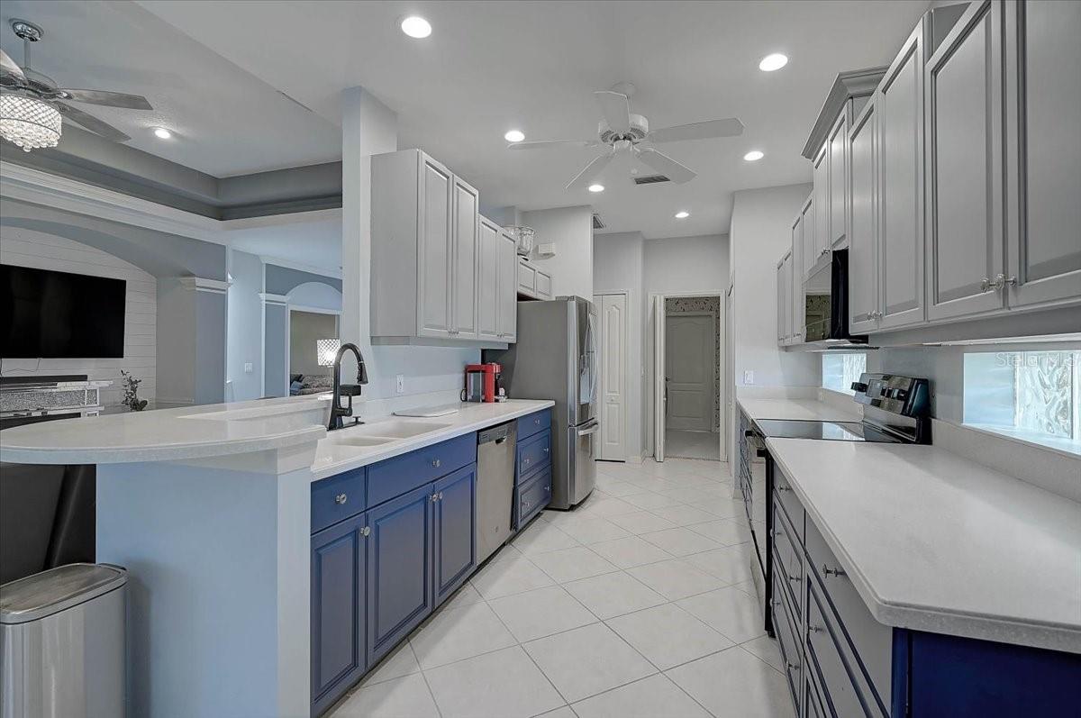 103 BISHOPS COURT RD — photo 11