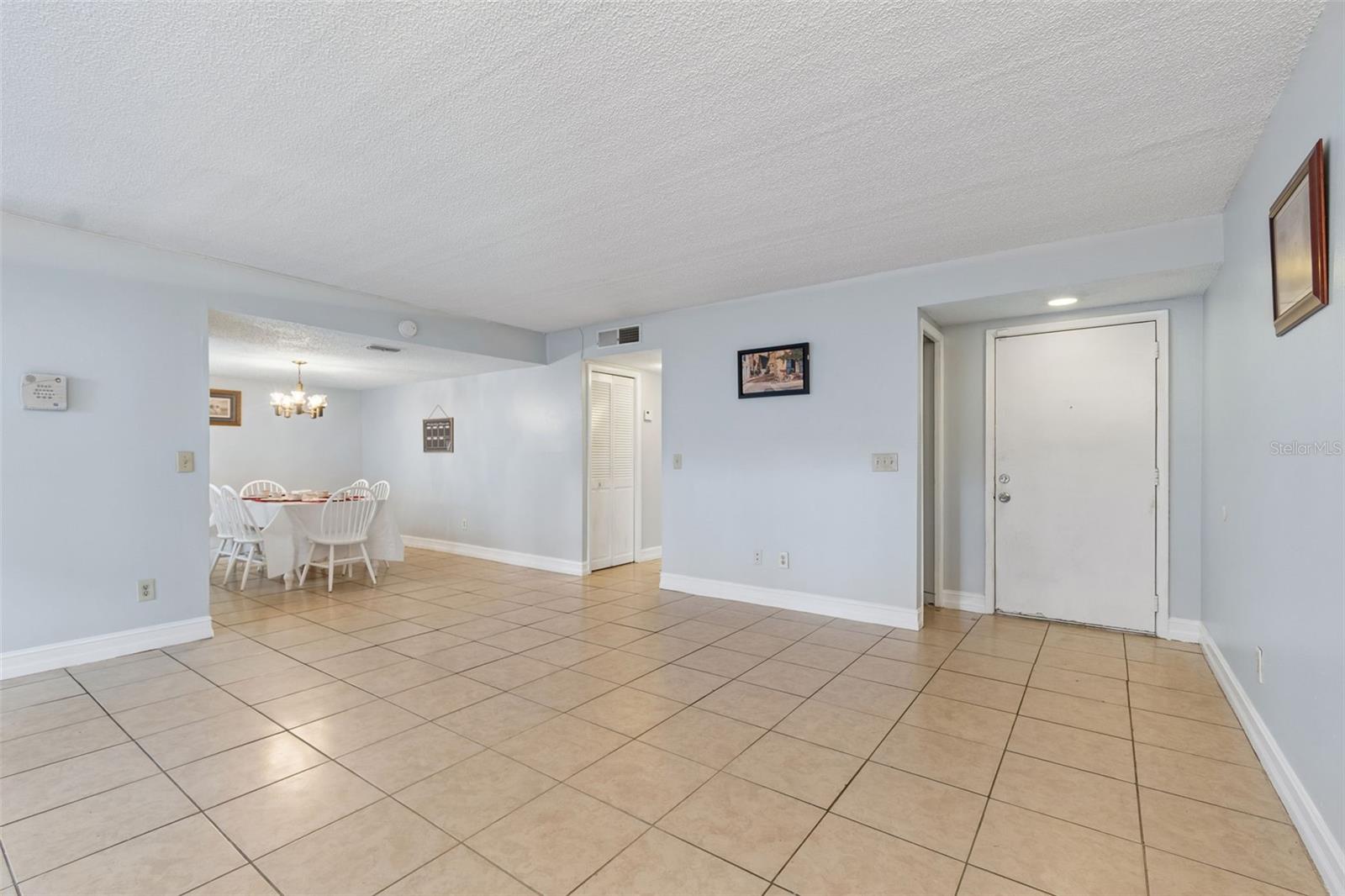 4745 PURITAN CIR #4745 — photo 8