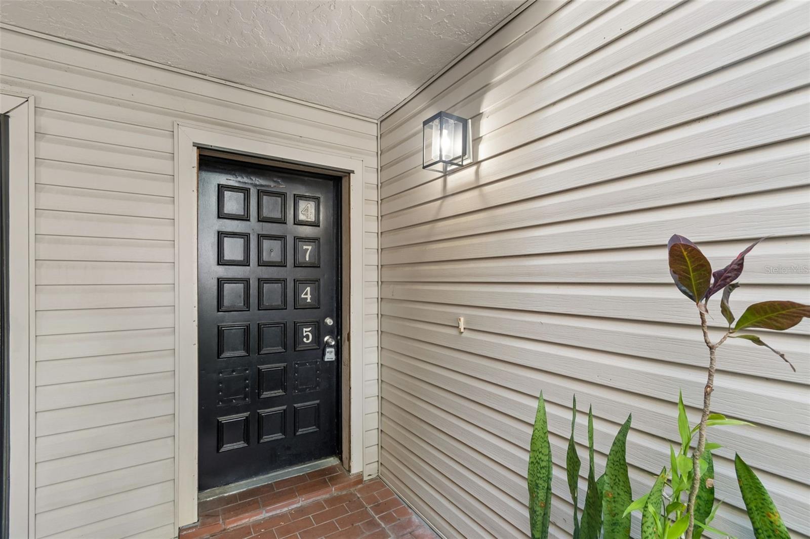 4745 PURITAN CIR #4745 — photo 4