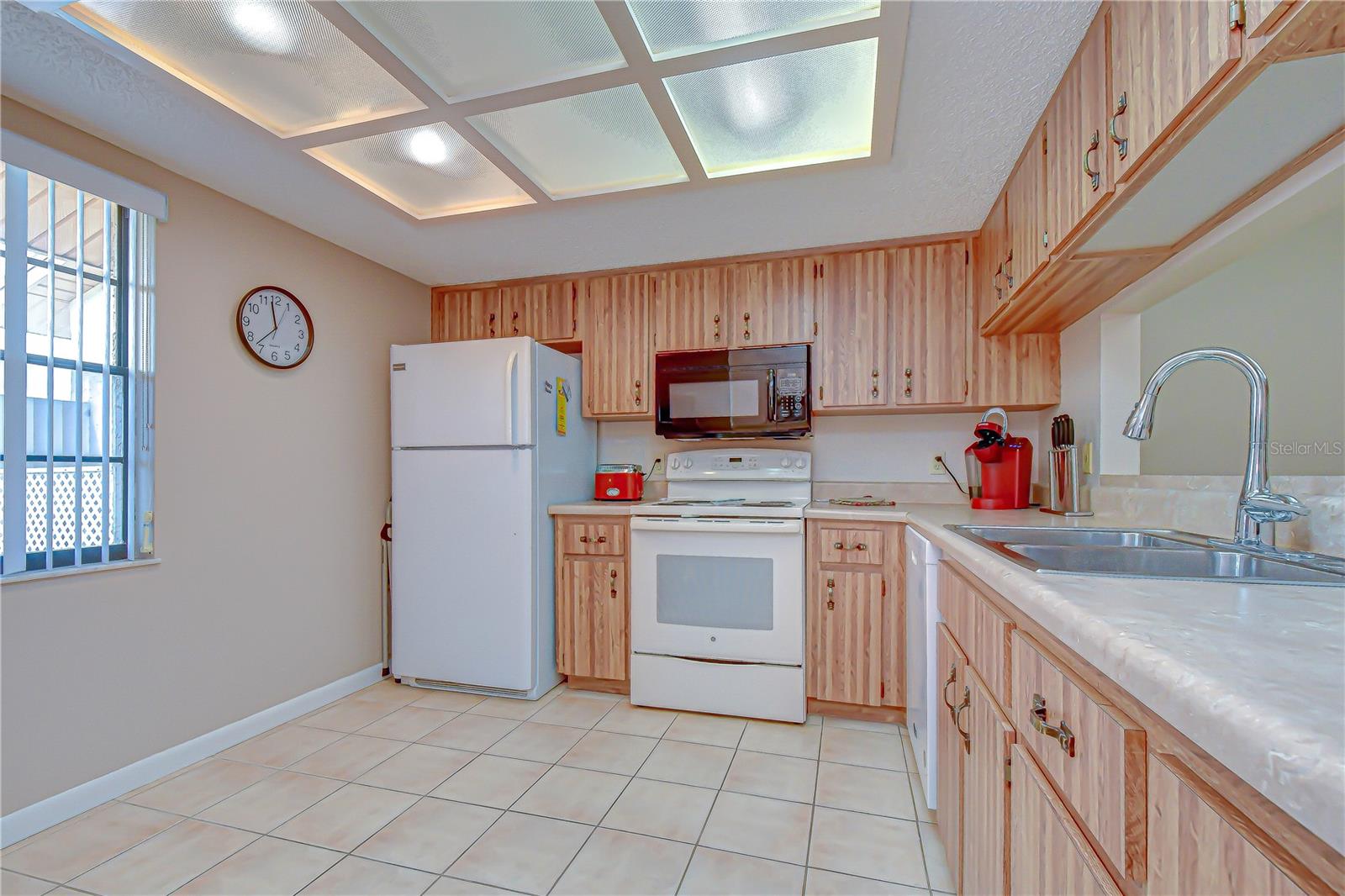 38235 BOXWOOD DR #38235 — photo 5