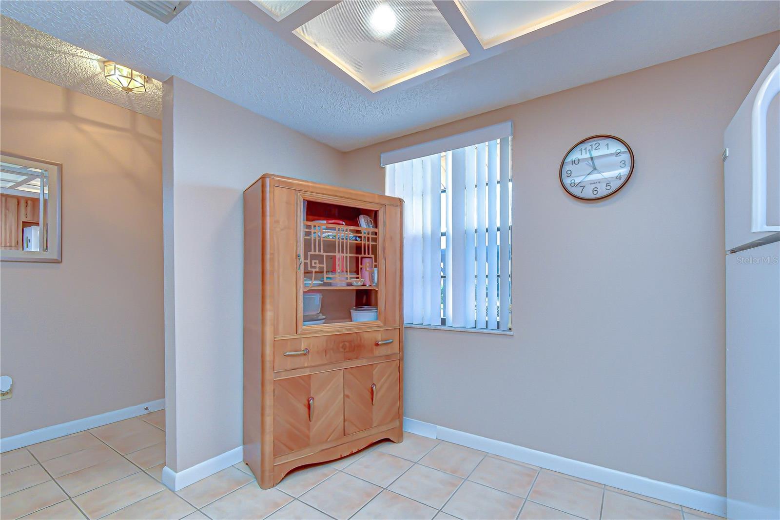 38235 BOXWOOD DR #38235 — photo 6