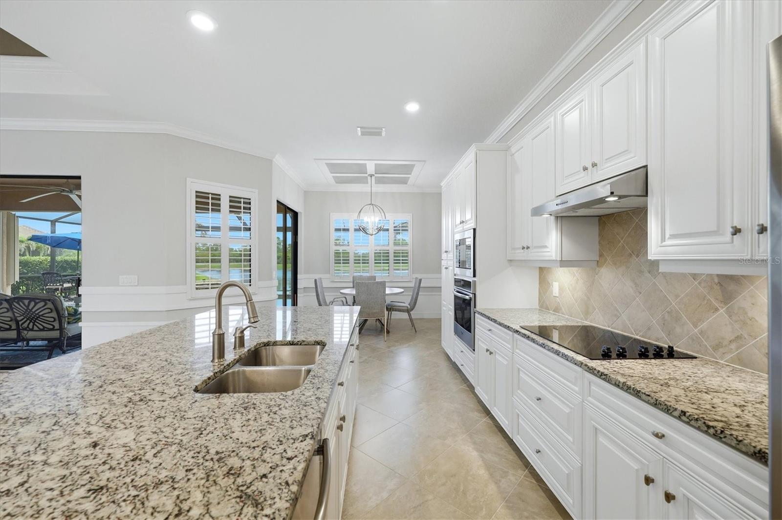13652 CLASSICO CT — photo 12
