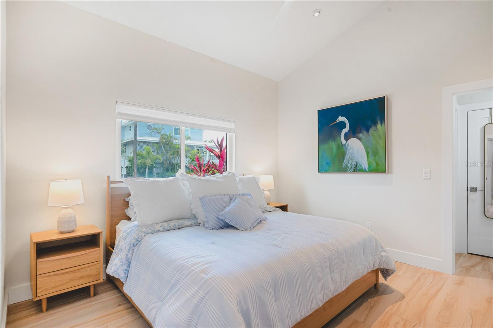242 GLADIOLUS ST — photo 31