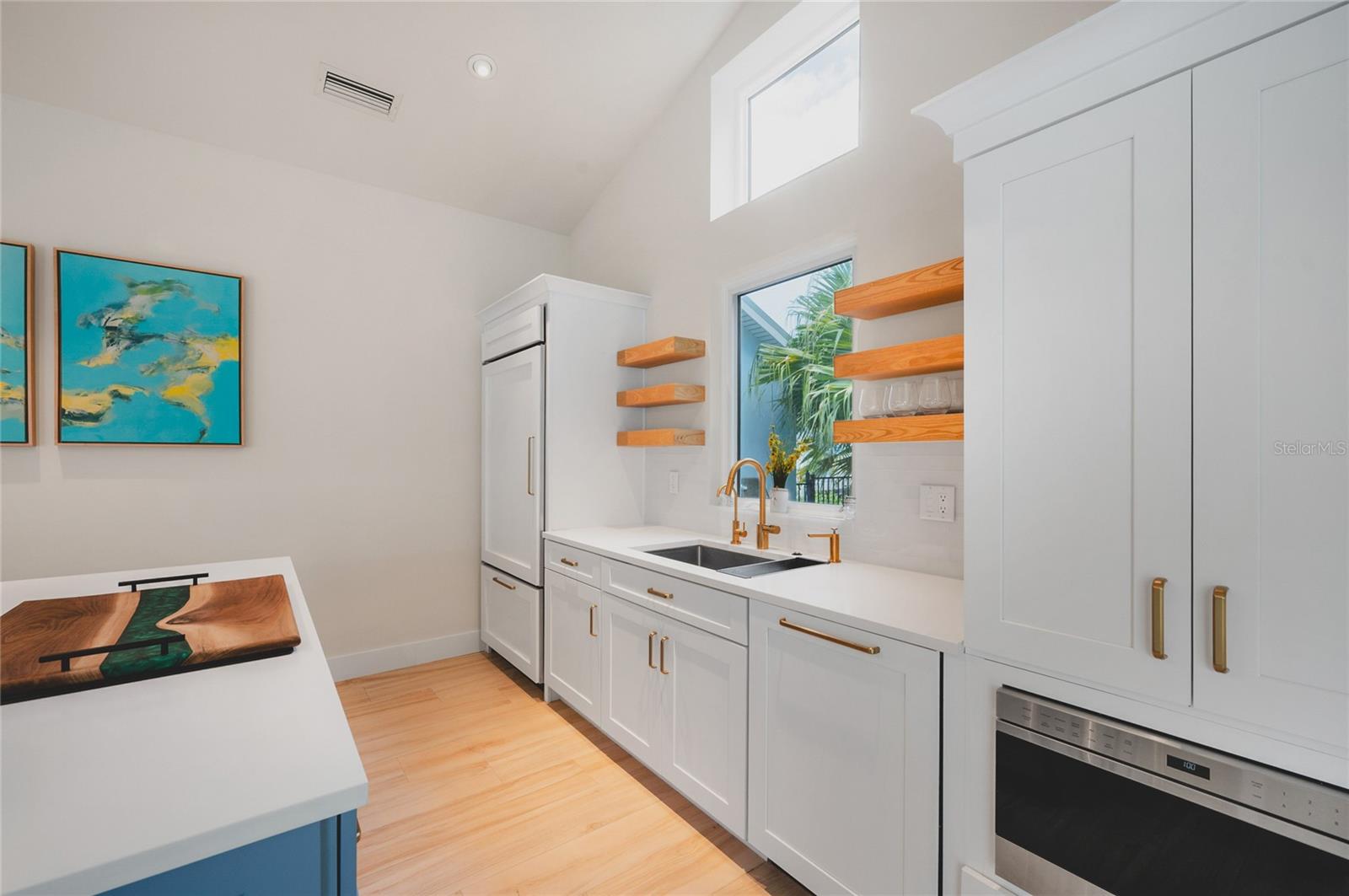 242 GLADIOLUS ST — photo 15
