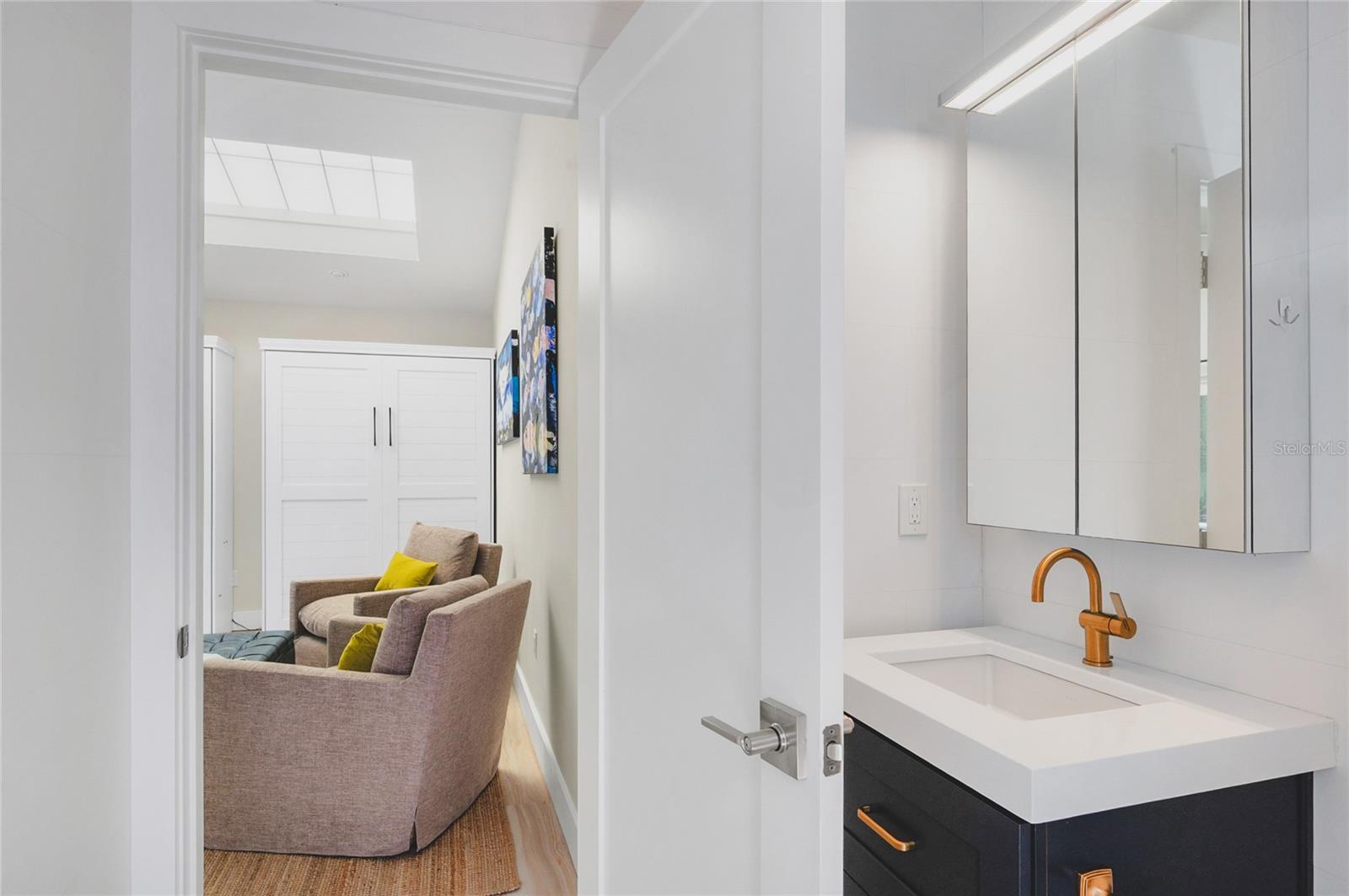 242 GLADIOLUS ST — photo 48