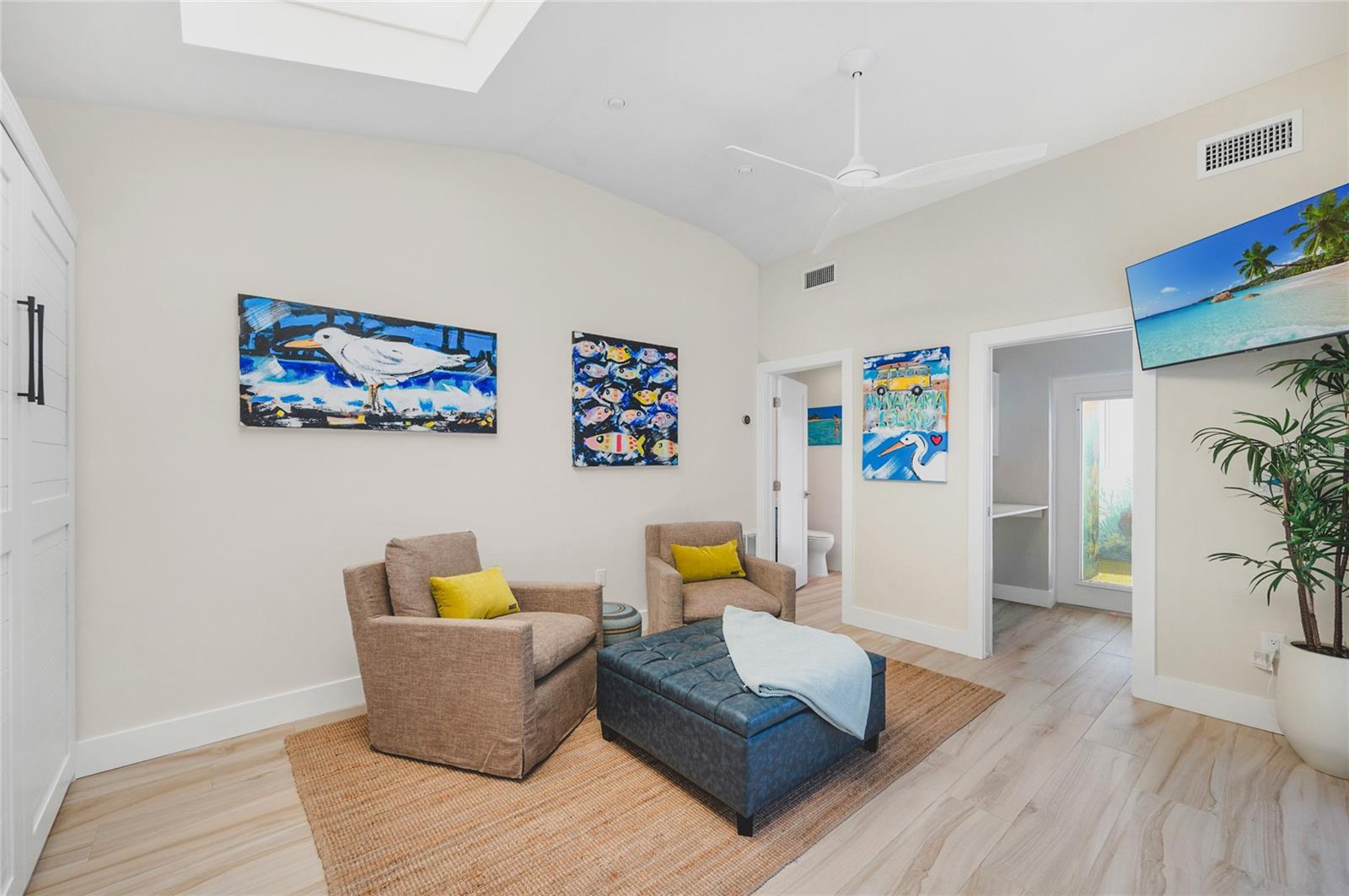 242 GLADIOLUS ST — photo 46