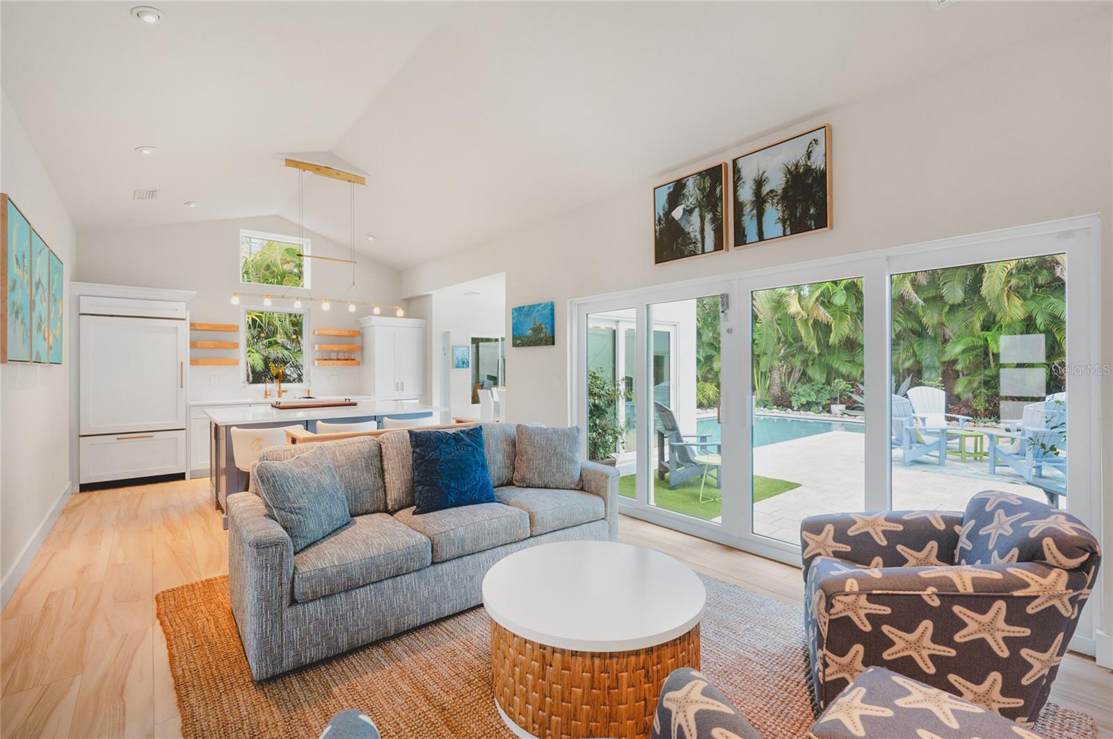 242 GLADIOLUS ST — photo 12