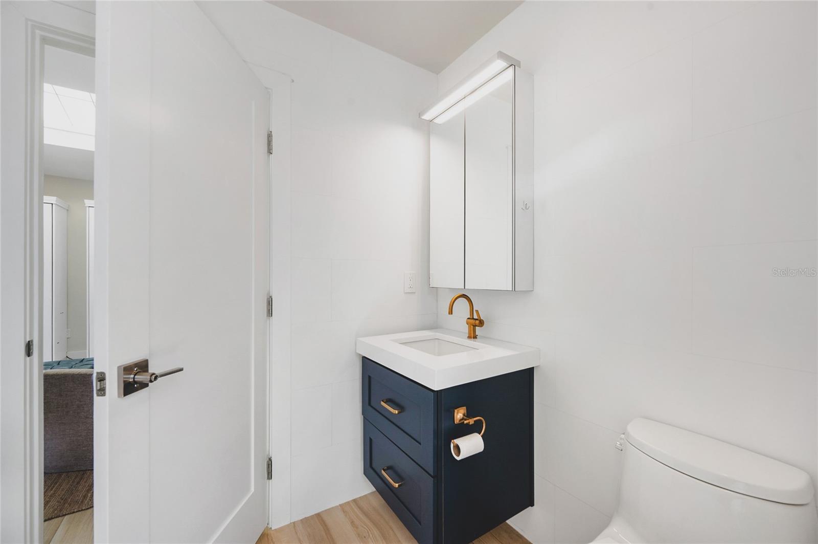 242 GLADIOLUS ST — photo 49