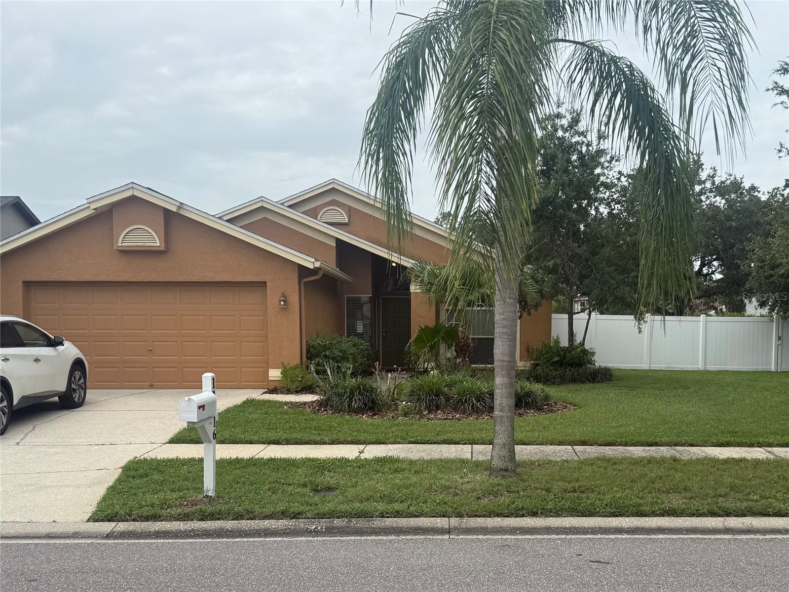 11516 WHISPERING HOLLOW DR — photo 20