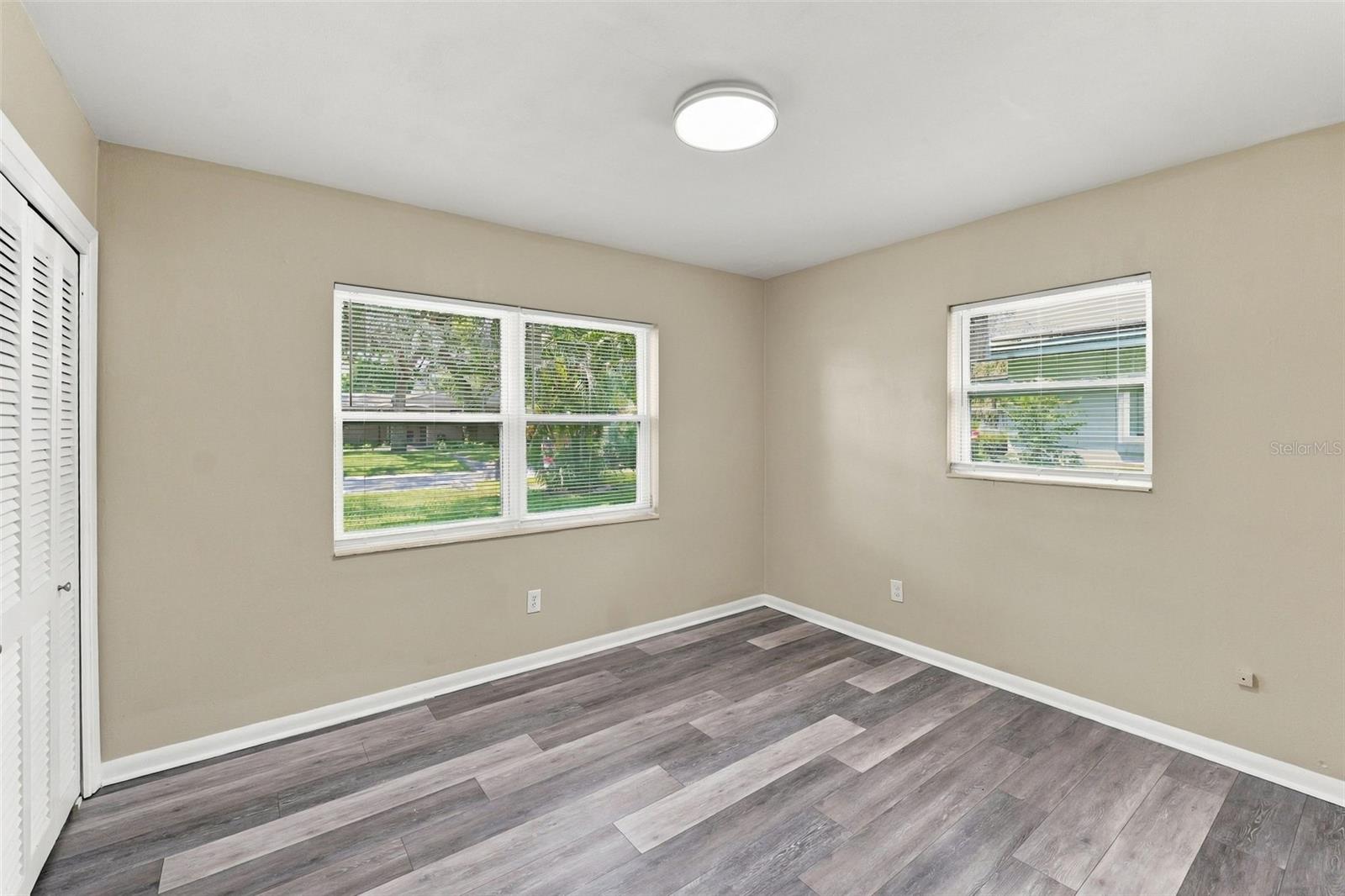 7815 PINE HILL DR — photo 12