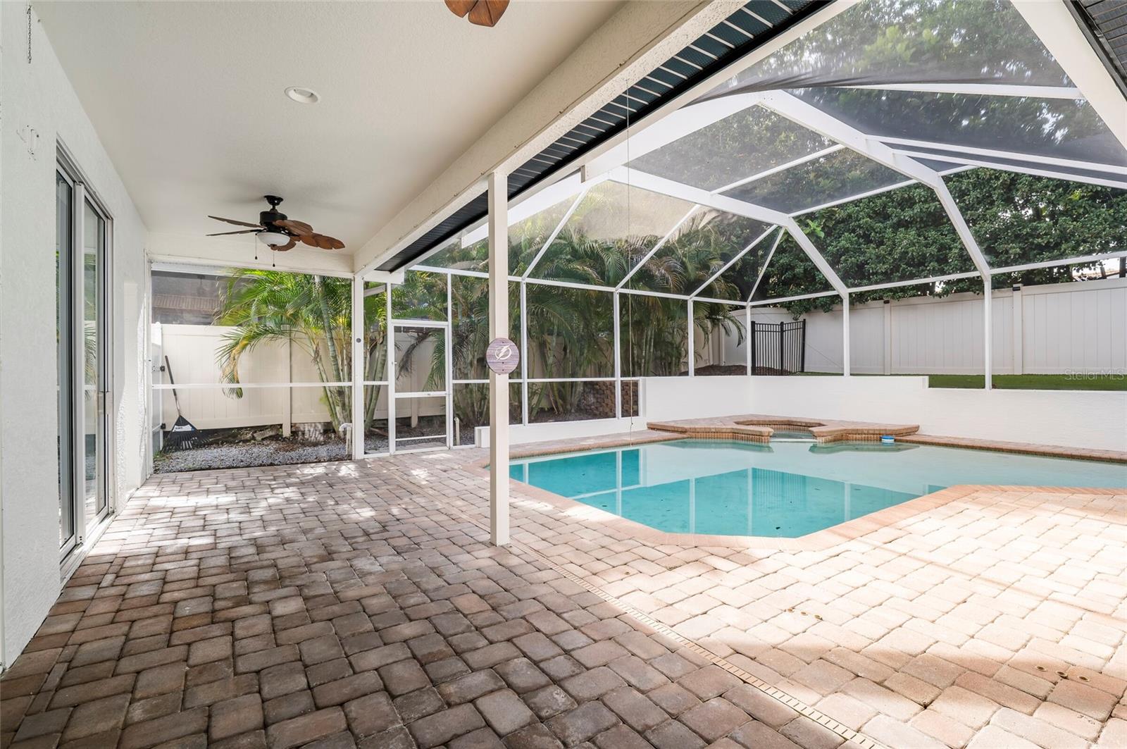 2348 MESSENGER CIR — photo 44