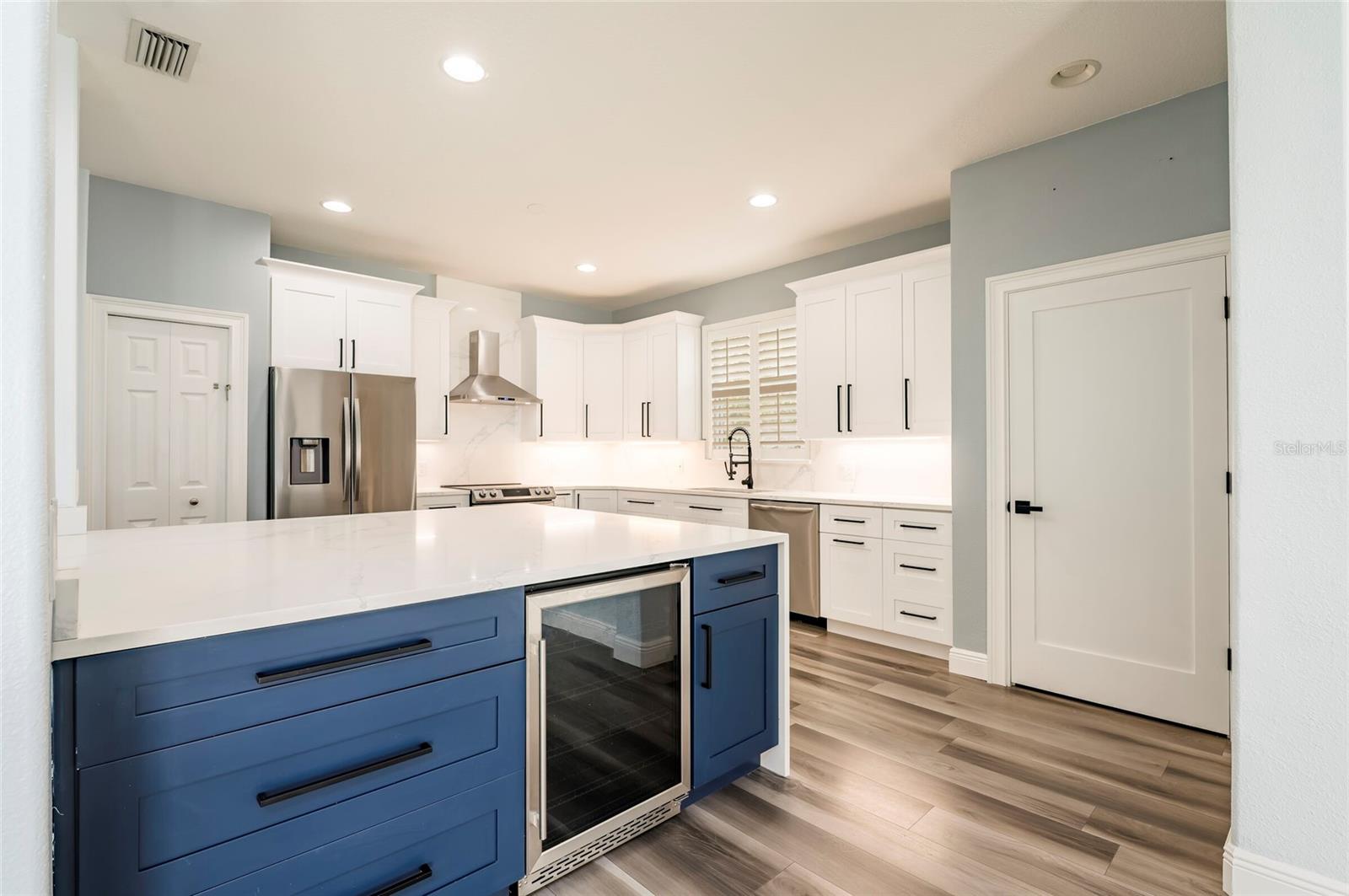 2348 MESSENGER CIR — photo 14